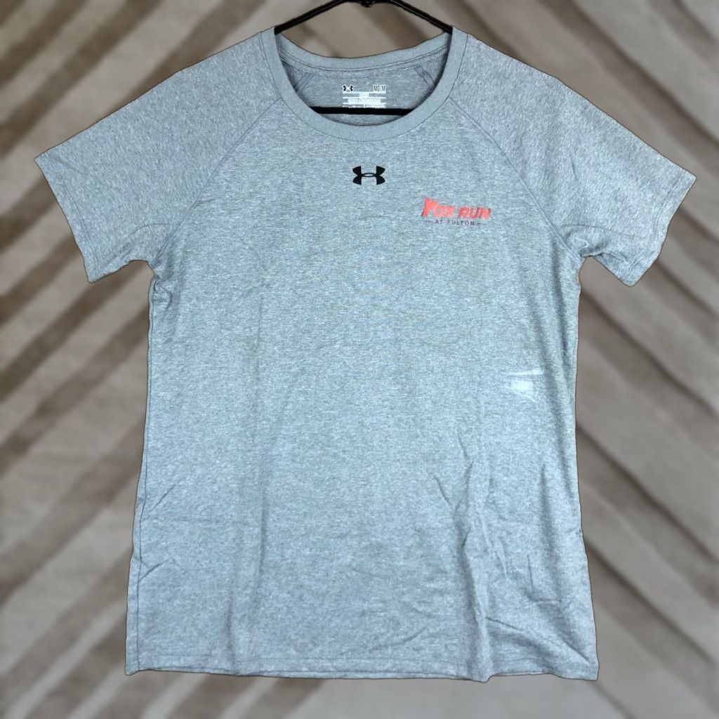 Under Armour Under Armour Womens Shirt Gray Loose Athletic Performance Stretch Medium Shirt Size M / US 6-8 / IT 42-44 - 1 Thumbnail