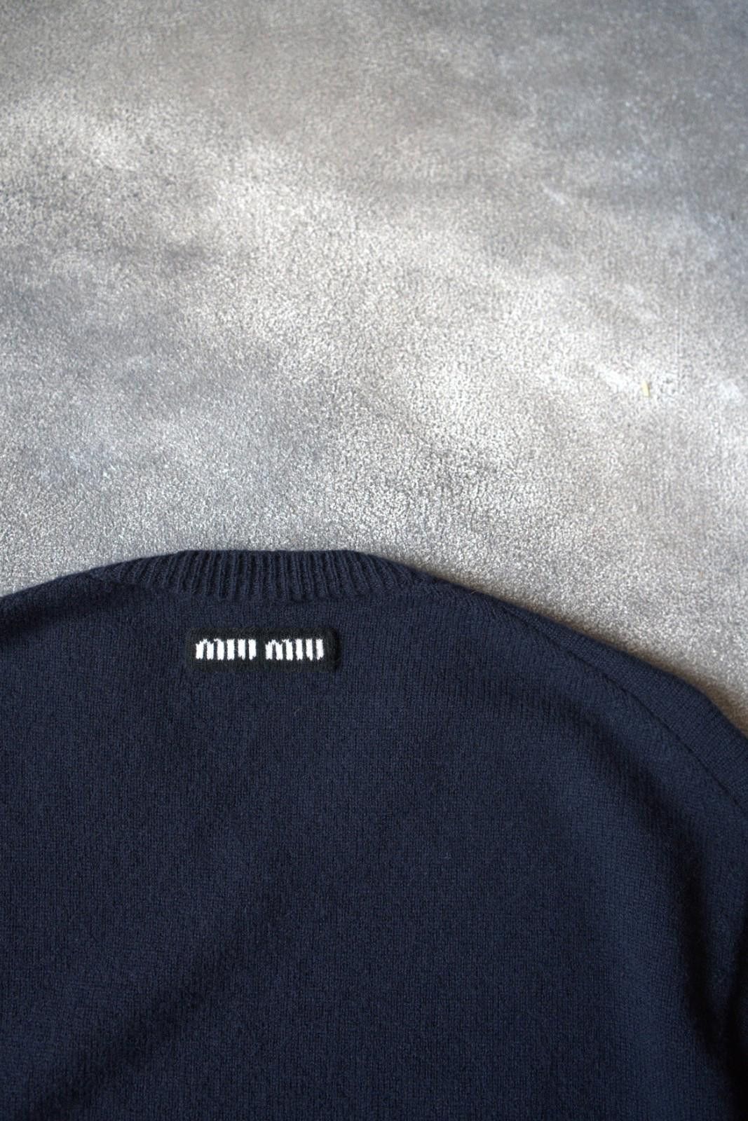 Miu Miu SS22 Miu Miu Runway Cropped Sweater Embroidered Logo Wool Size US S / EU 44-46 / 1 - 10 Thumbnail