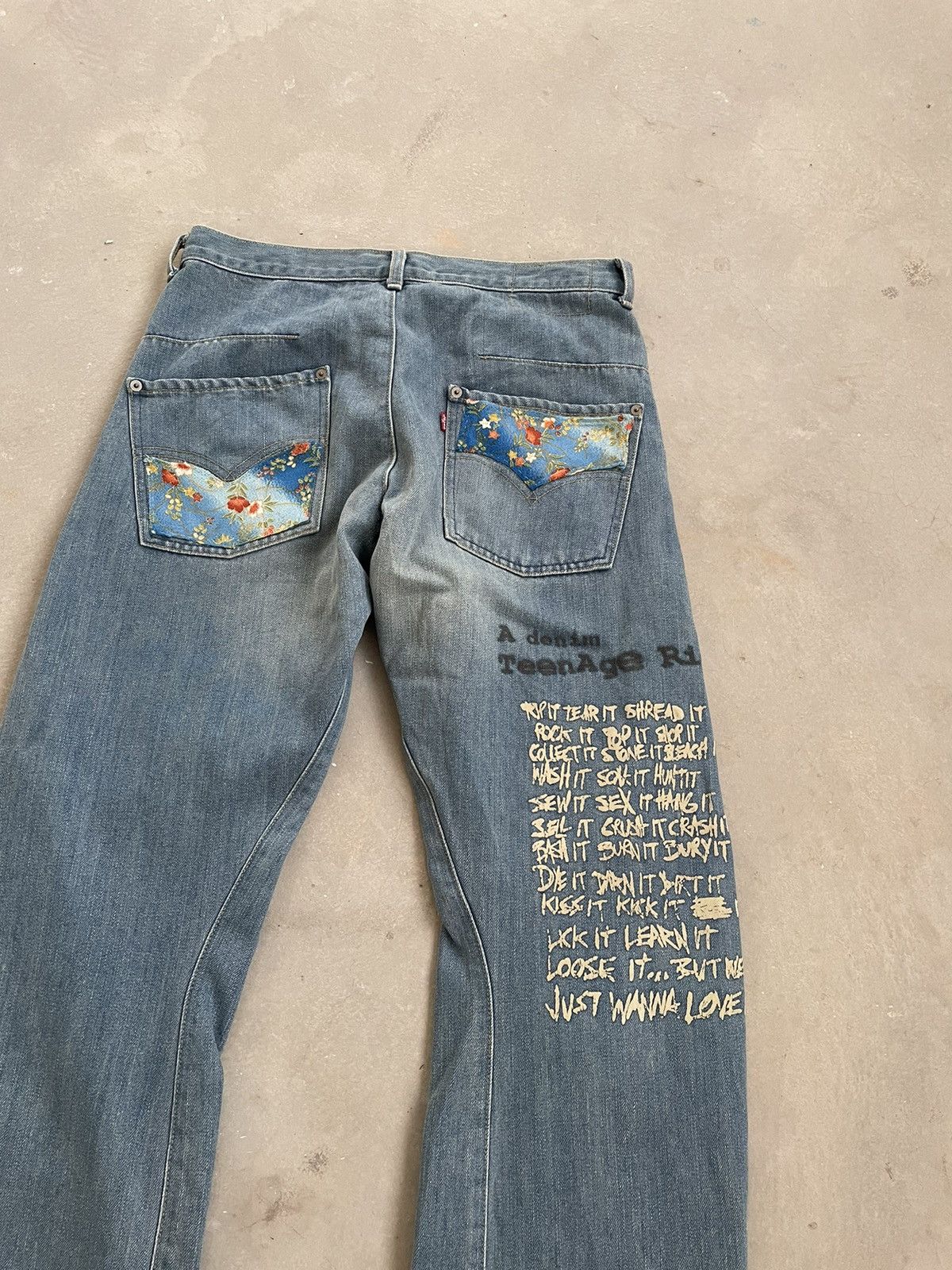 Levis ri online