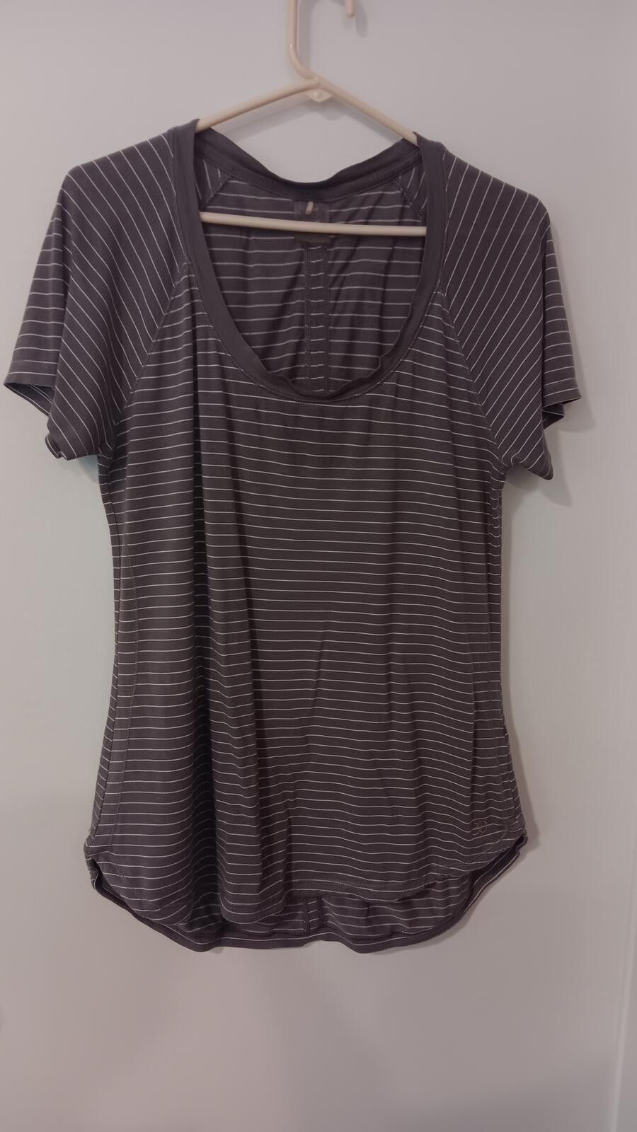 Other Gray Striped Short Sleeve Top Size L / US 10 / IT 46 - 1 Thumbnail