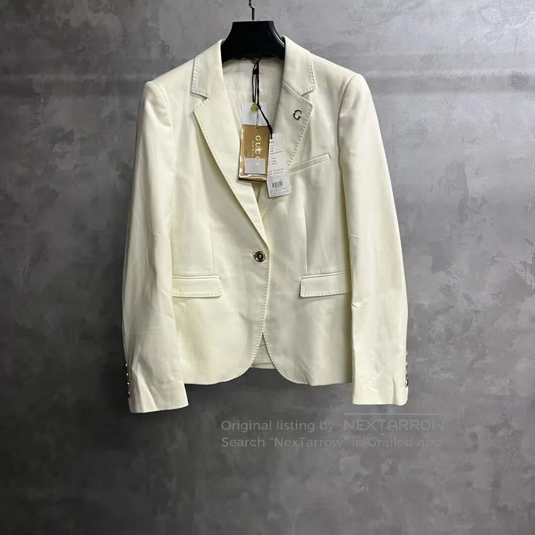 Gucci Guicci interior lined with printed patterns; stylish, casu Size 44R - 1 Thumbnail