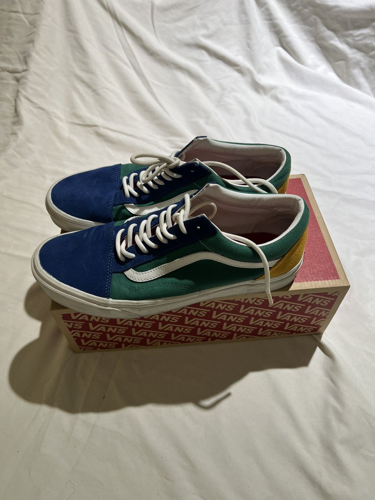 Vans Vans Yacht Club Old Skool Size US 11 / EU 44 - 3 Thumbnail