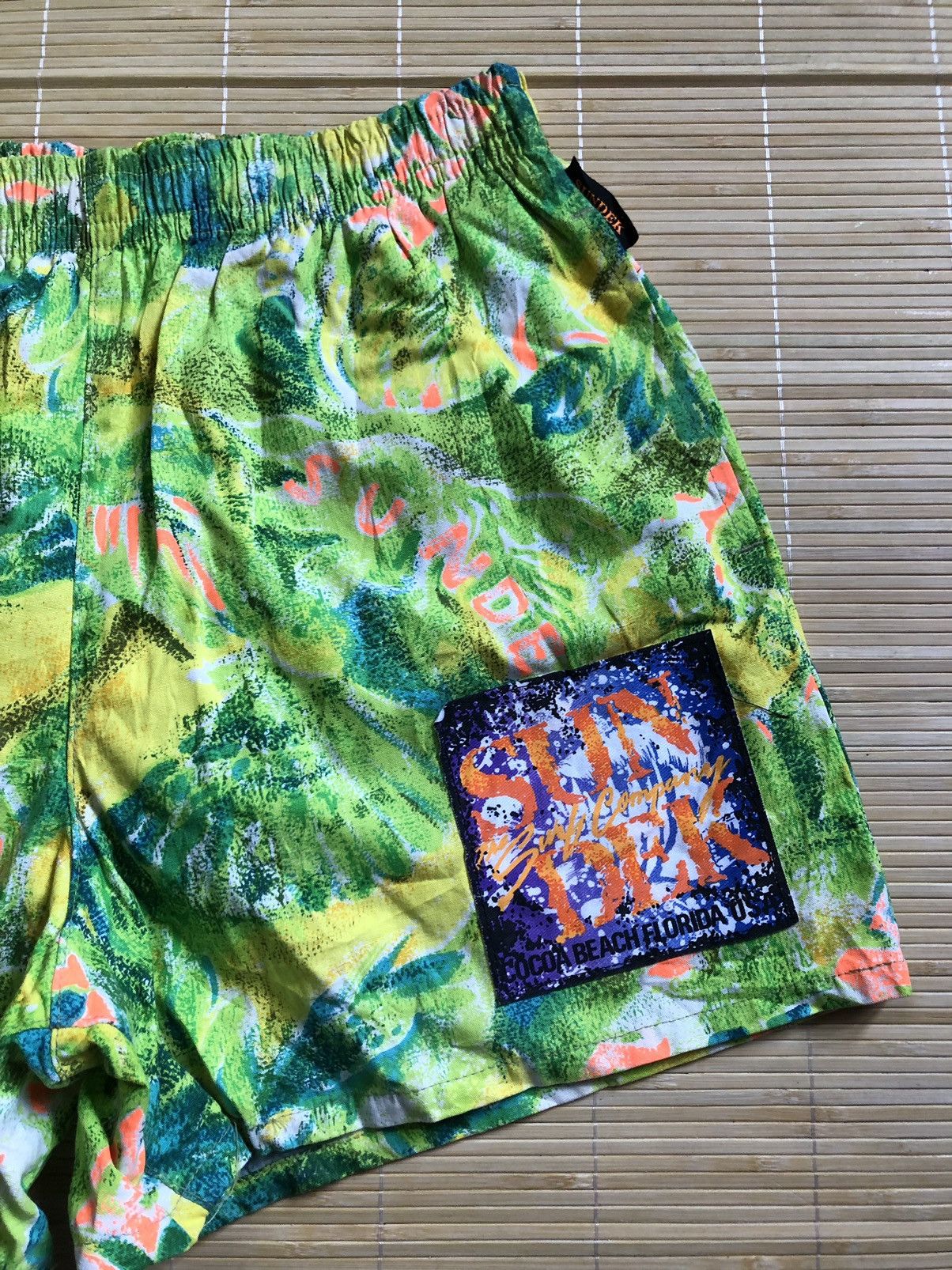 Sundek Vintage Sundek Coca Beach Florida shorts pants Size US 31 - 2 Thumbnail
