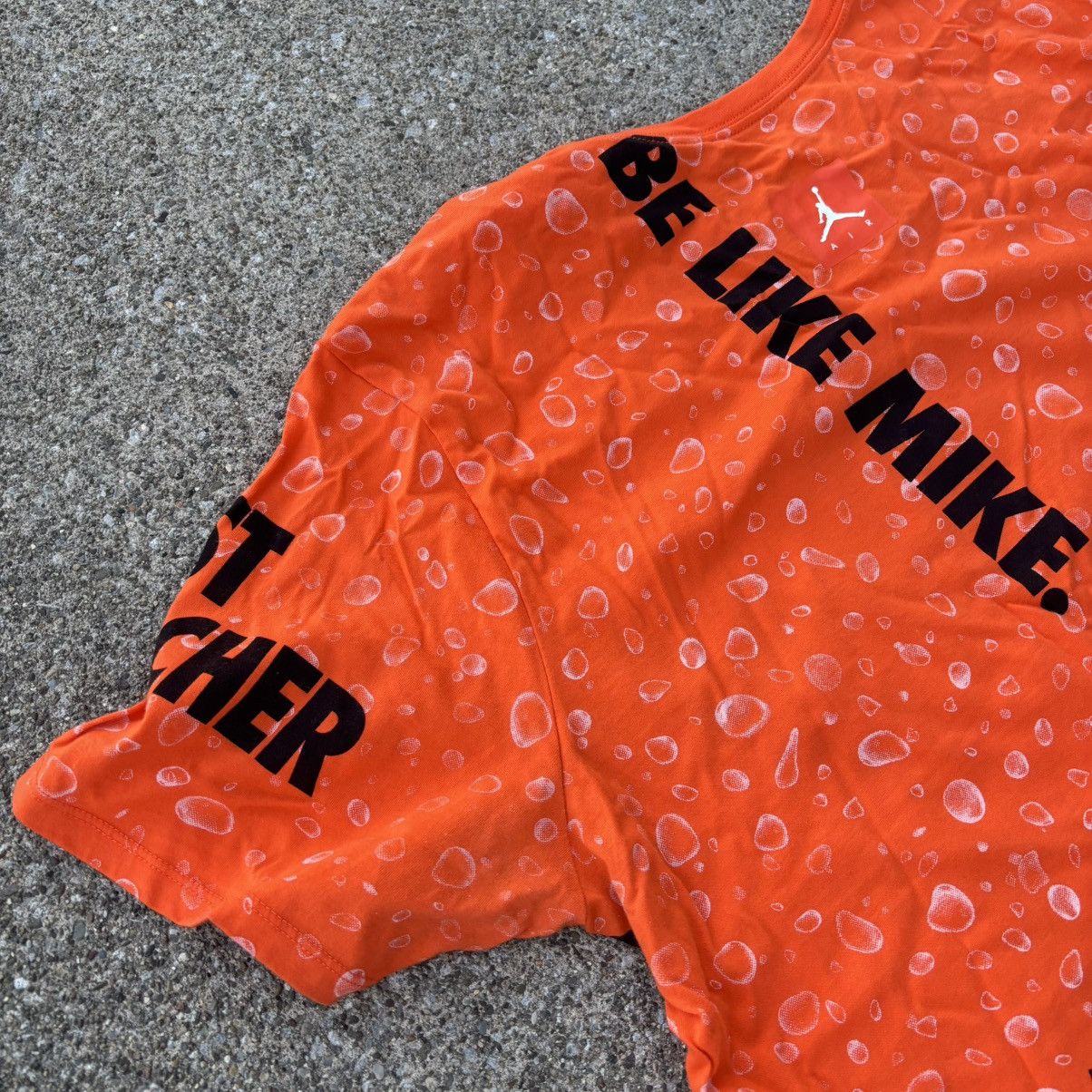 Jordan Brand Size XL-Gatorade X Air Jordan Logo All Over Print USED Size US XL / EU 56 / 4 - 12 Thumbnail