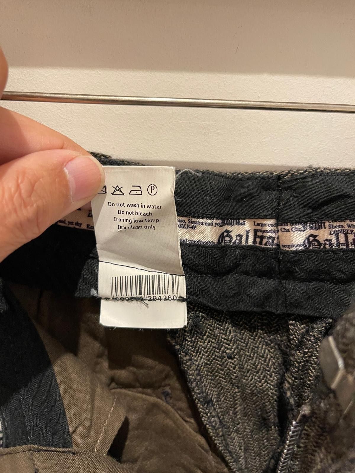 John Galliano John Galliano Trousers Size US 34 / EU 50 - 7 Thumbnail