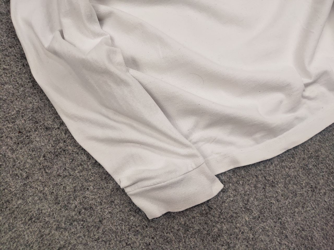 MOUSSY Moussy Bottom's Up Japan Design Light White Logo Long Sleeve Size US M / EU 48-50 / 2 - 6 Thumbnail