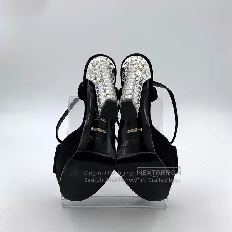 Gucci Gucci Black waterproof platform with buckle, diamond-encru Size US 4.5 / IT 34.5 - 5 Thumbnail