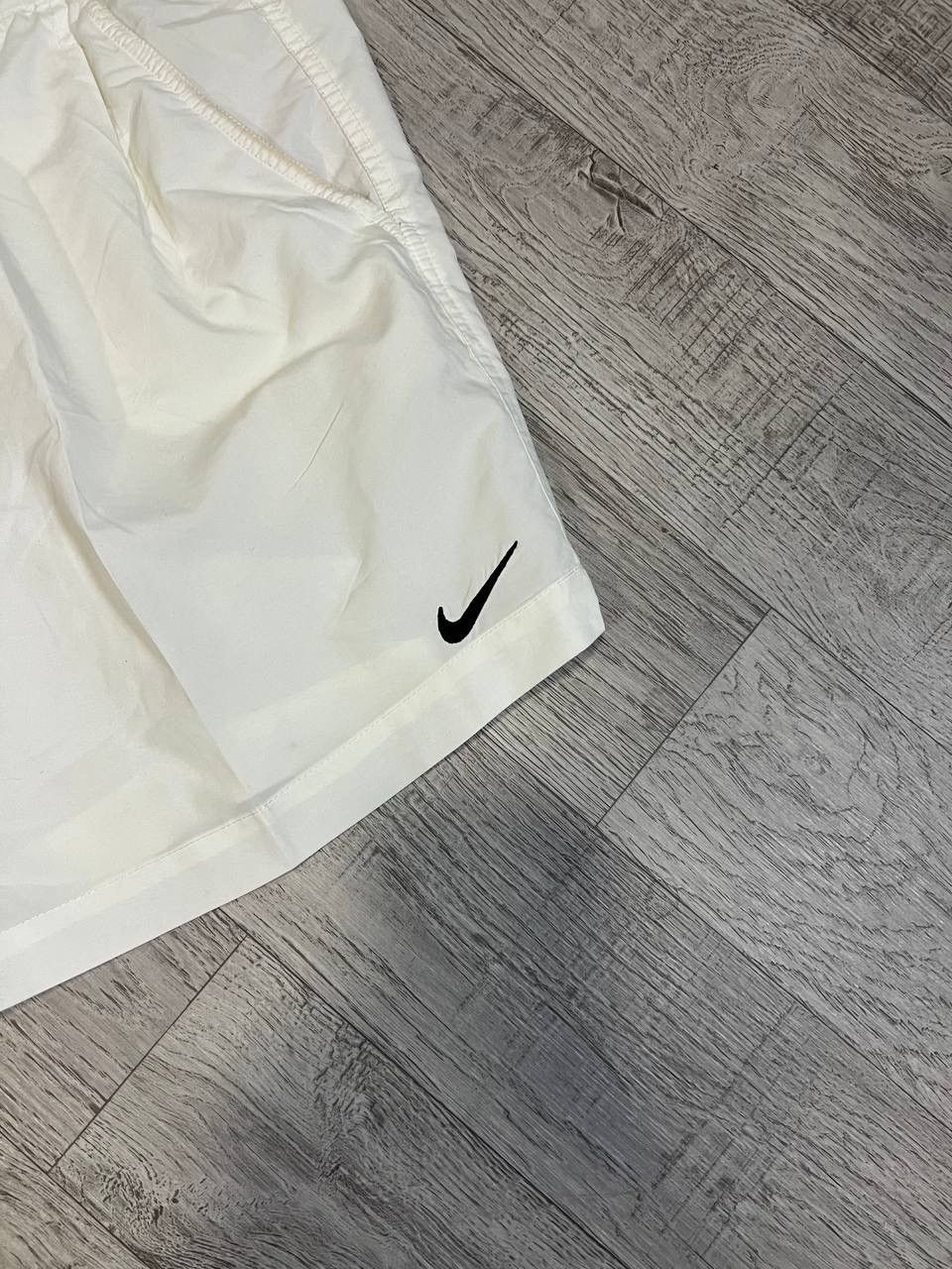 Nike × Vintage Nike swoosh vintage streetwear shorts Size US 36 / EU 52 - 2 Thumbnail