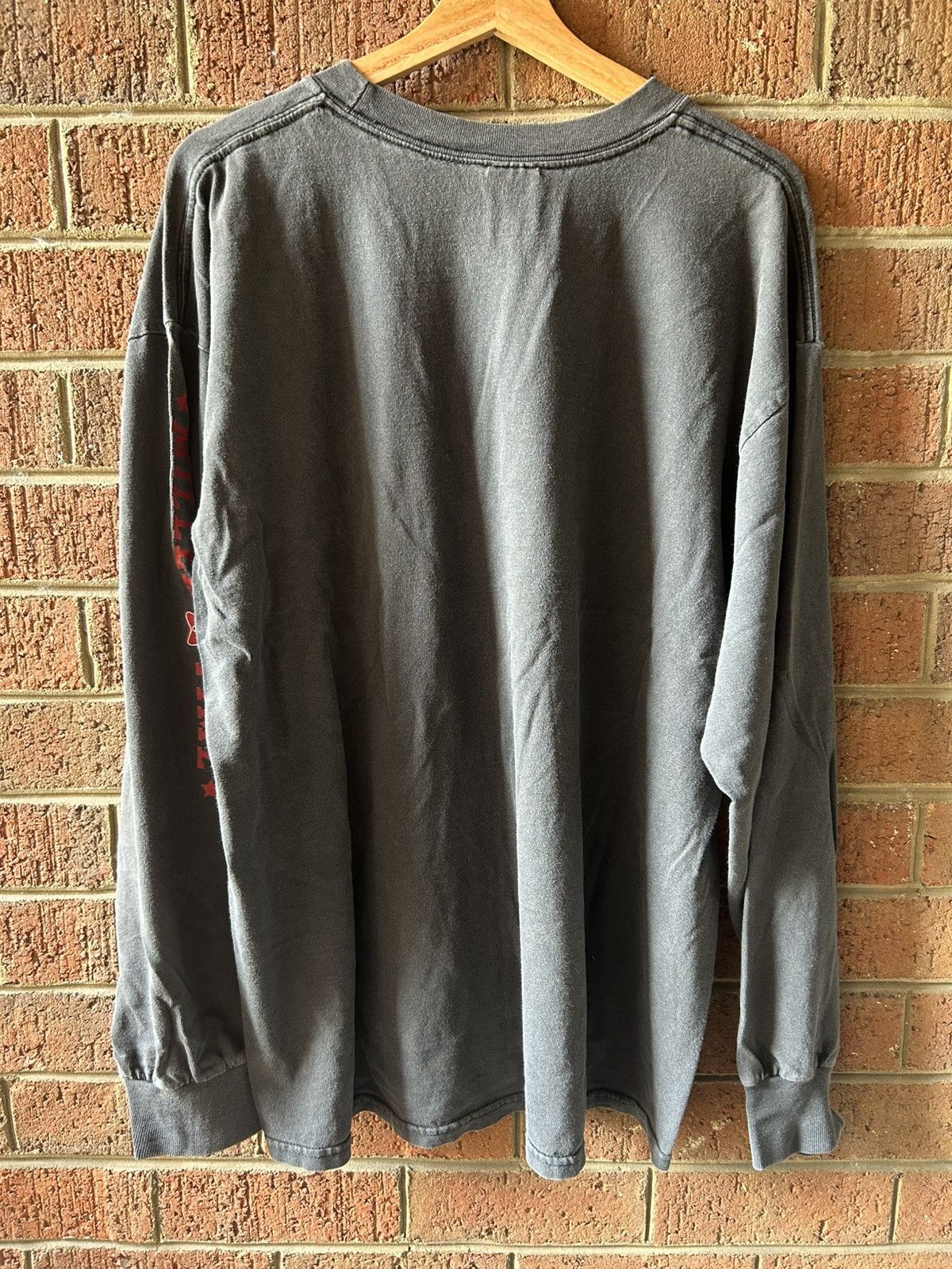 Gildan Vintage Y2K Miller Time Beer Graphic Distressed Long Sleeve Size US XL / EU 56 / 4 - 5 Thumbnail