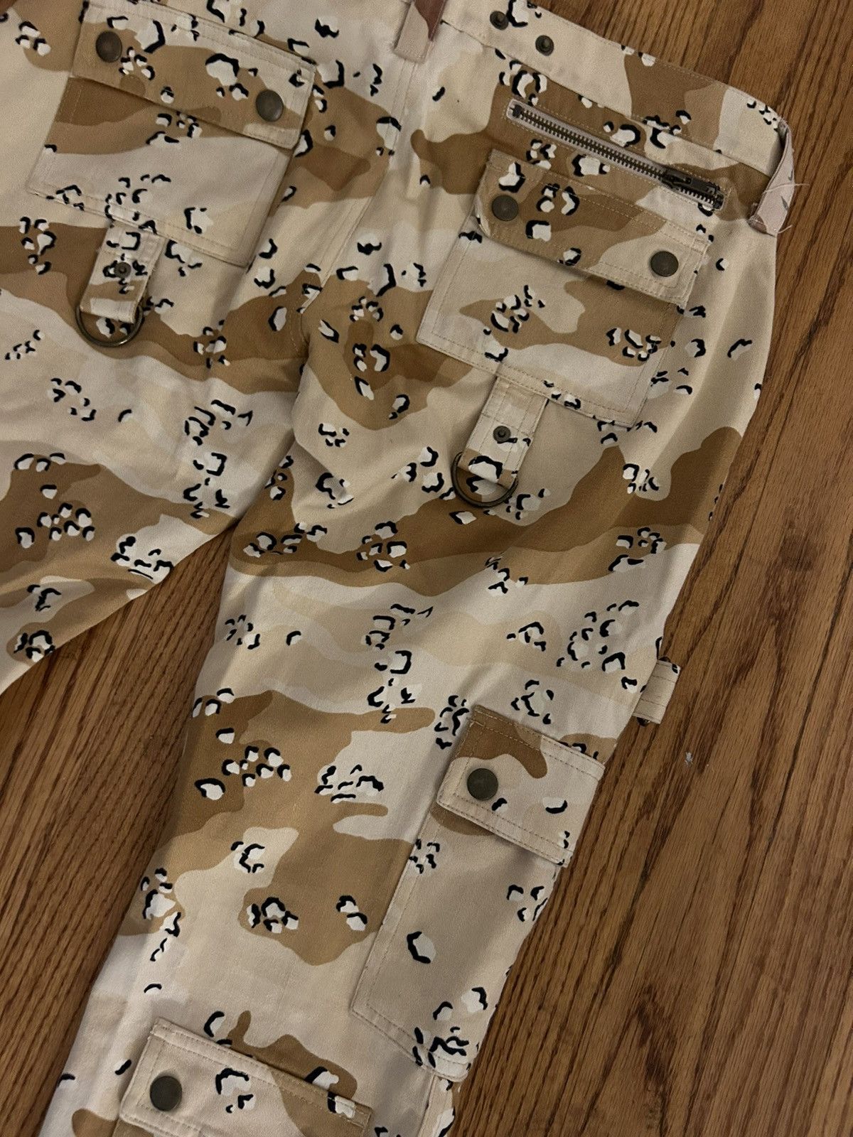 Vlone Vlone og camo bondage pants Size US 30 / EU 46 - 4 Thumbnail