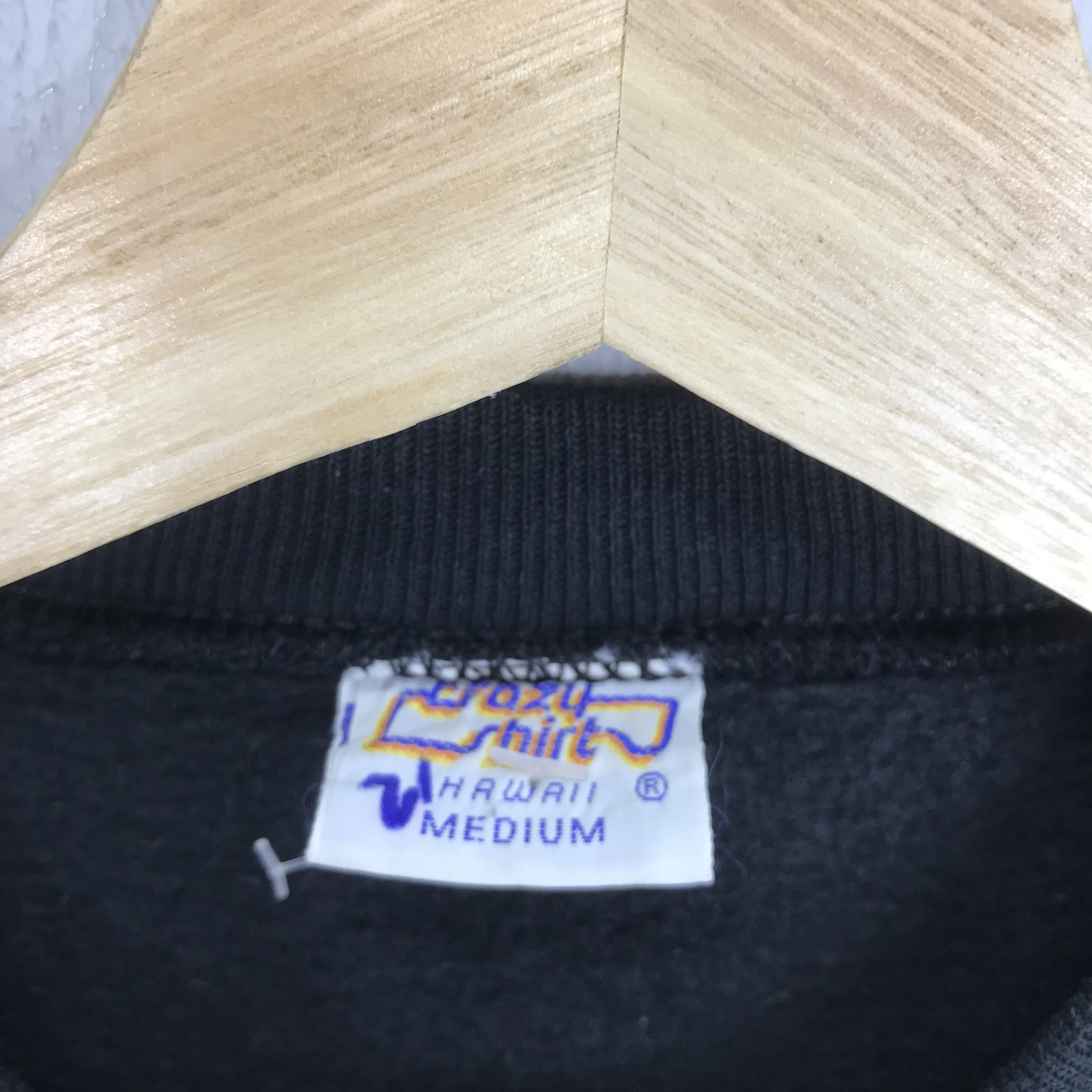 Vintage intage 90s Crazy Shirts Long Beach Sweatshirt - 309 Size US M / EU 48-50 / 2 - 7 Thumbnail