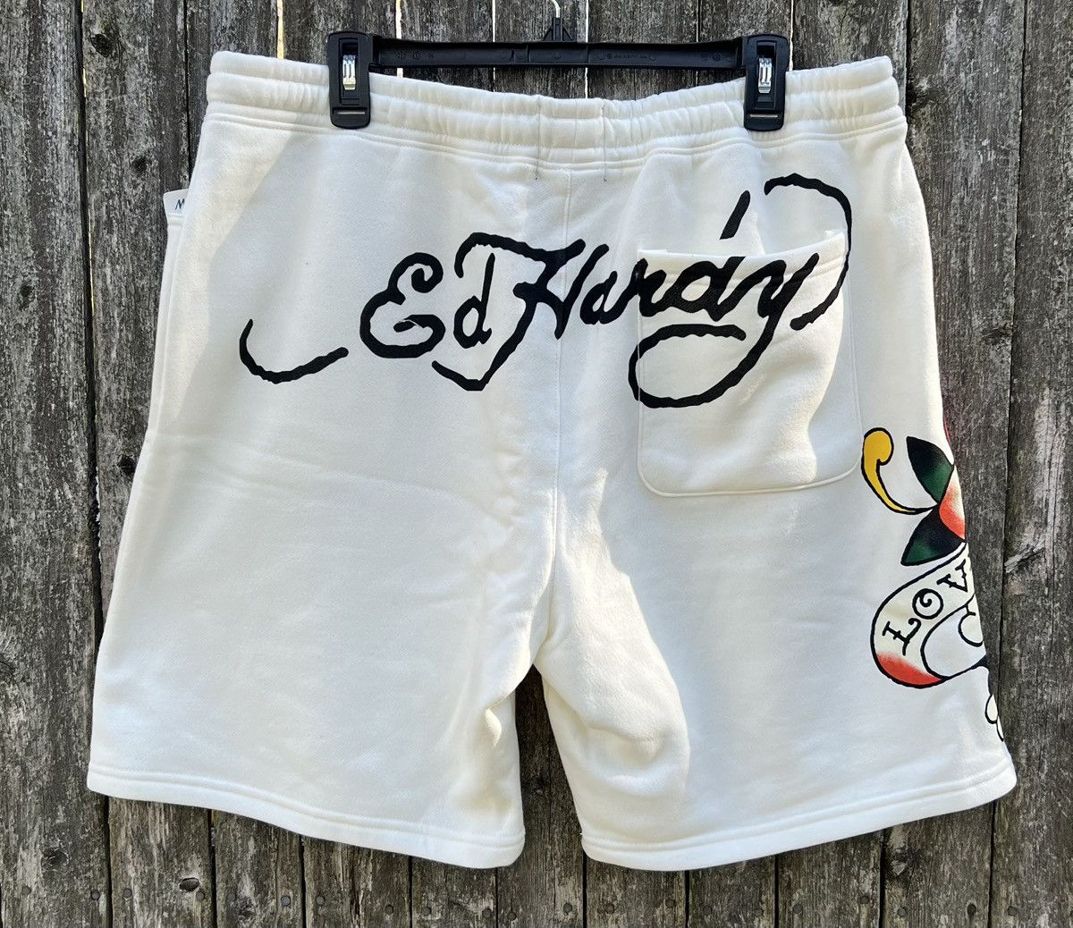 Designer × Ed Hardy Authentic Ed Hardy Love Kills Slowly Fleece Ivory Shorts L Size US 34 / EU 50 - 2 Thumbnail