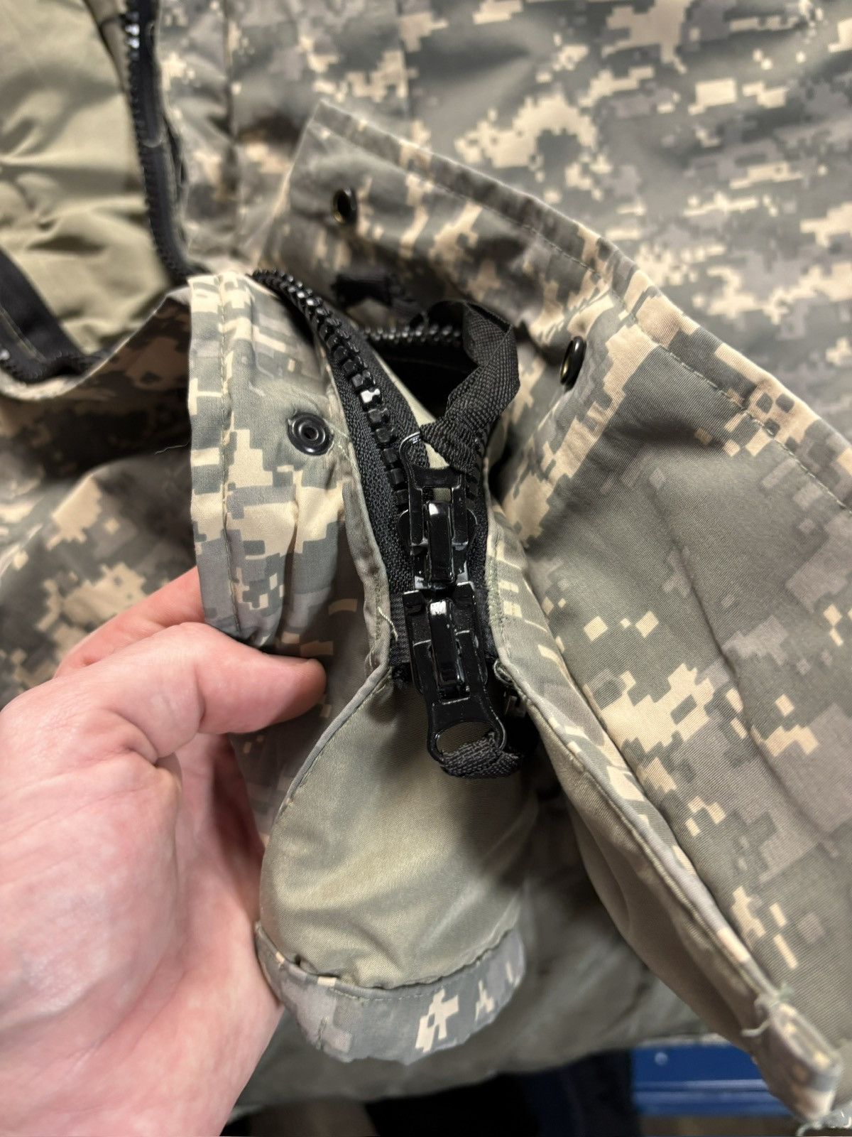 Vintage Military Shell Digital Camo Rain Hooded Virgil Vintage Rain Size US M / EU 48-50 / 2 - 9 Thumbnail