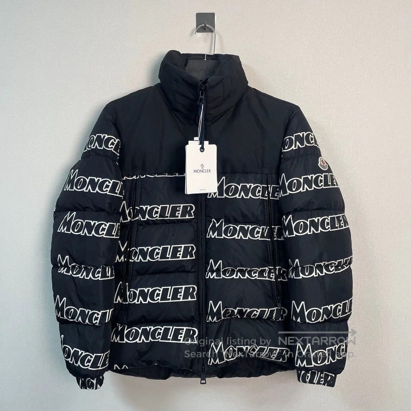 Moncler moncler black printed puffer jacket size 1. Size US XL / EU 56 / 4 - 1 Thumbnail