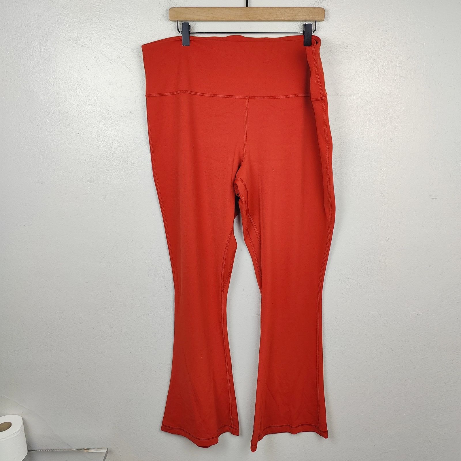 Lululemon Lululemon Align High-Rise Mini Flare Pant 32" Womens 20 Size 42" / US 20 - 1 Thumbnail