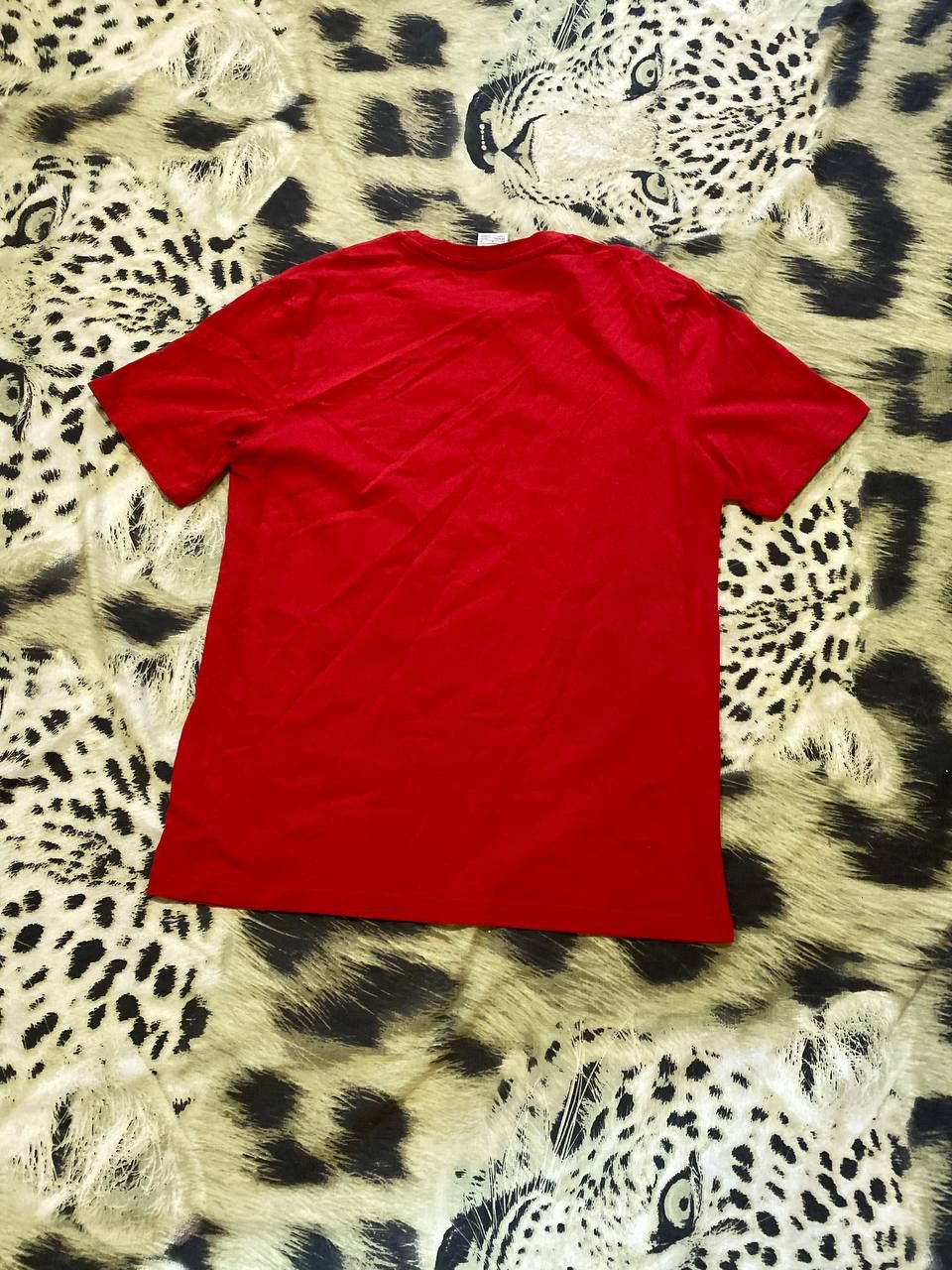 Nike Vintage Nike Big Y2K Logo Red Short Sleeve T-Shirt Size L Size US L / EU 52-54 / 3 - 16 Thumbnail