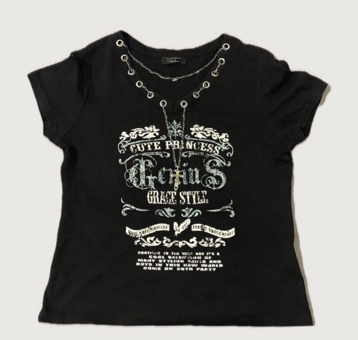 Other Y2K GRUNGE CHAIN GRAPHIC TEE ED HARDY Size S / US 4 / IT 40 - 1 Preview