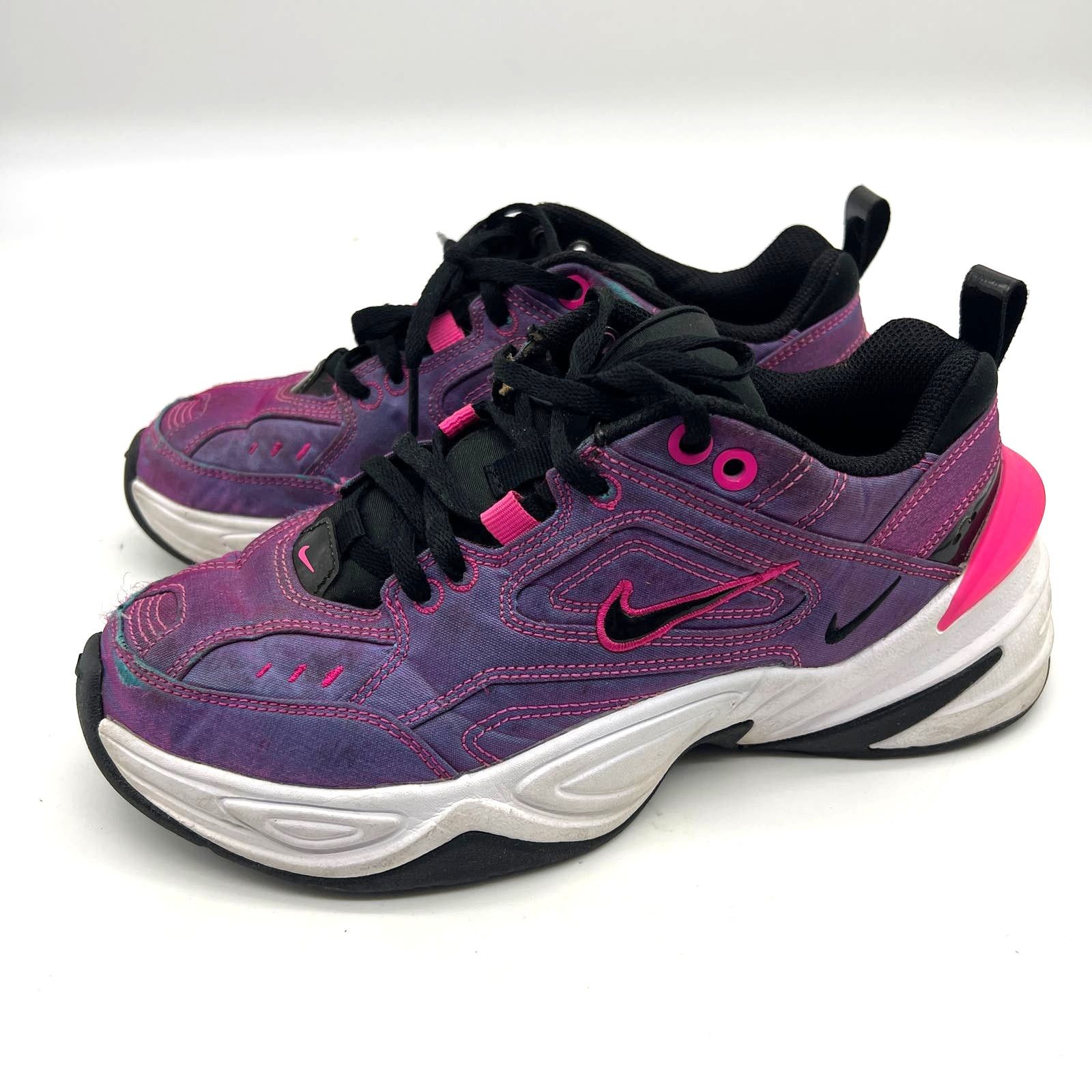 Nike Nike Women's Athletic Shoes Size 6US Purple Size US 6 / IT 36 - 1 Thumbnail