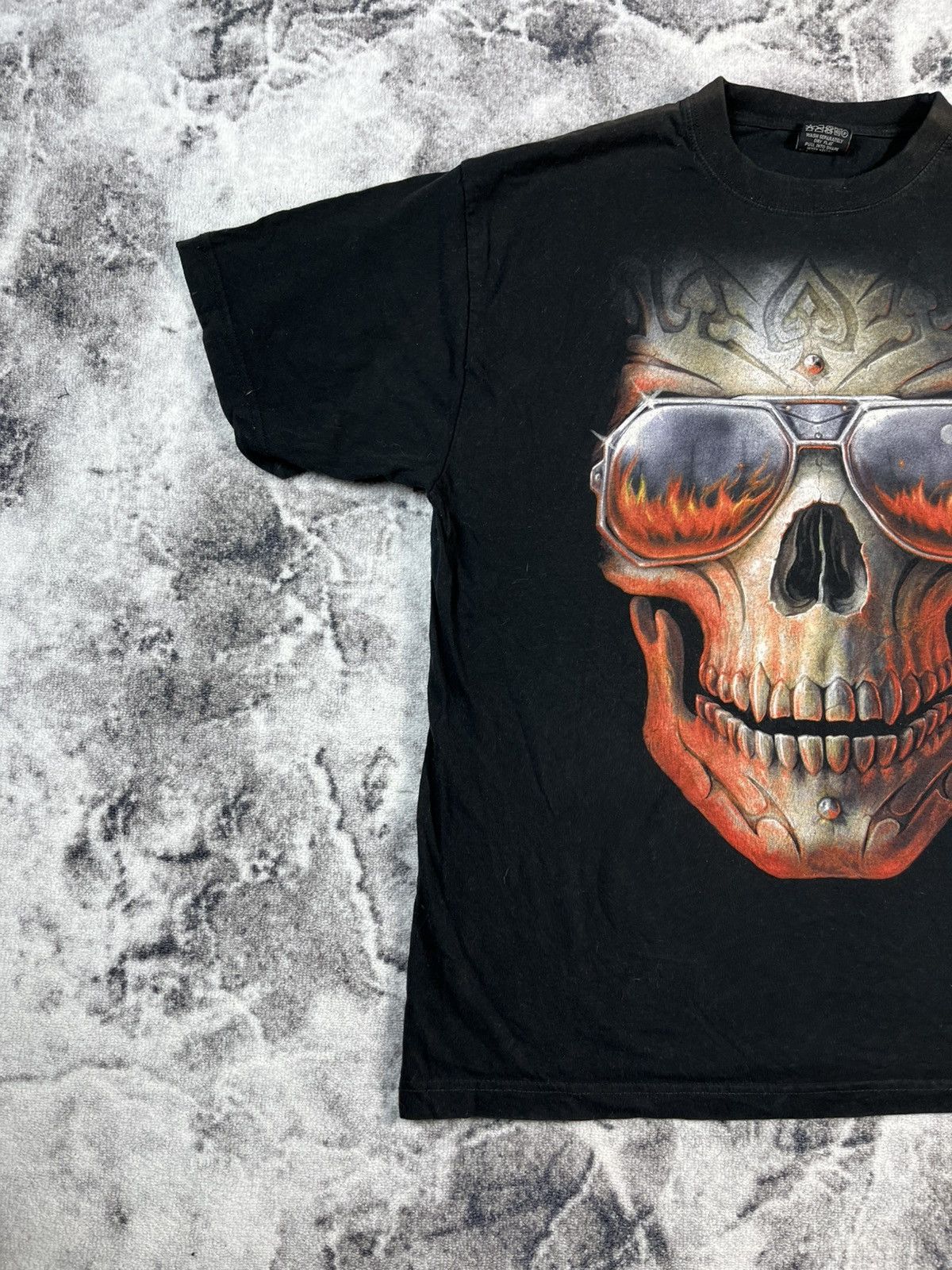 Other Spiral Direct Flaming Skull Faded Biker Tee Y2K Size US XL / EU 56 / 4 - 2 Thumbnail