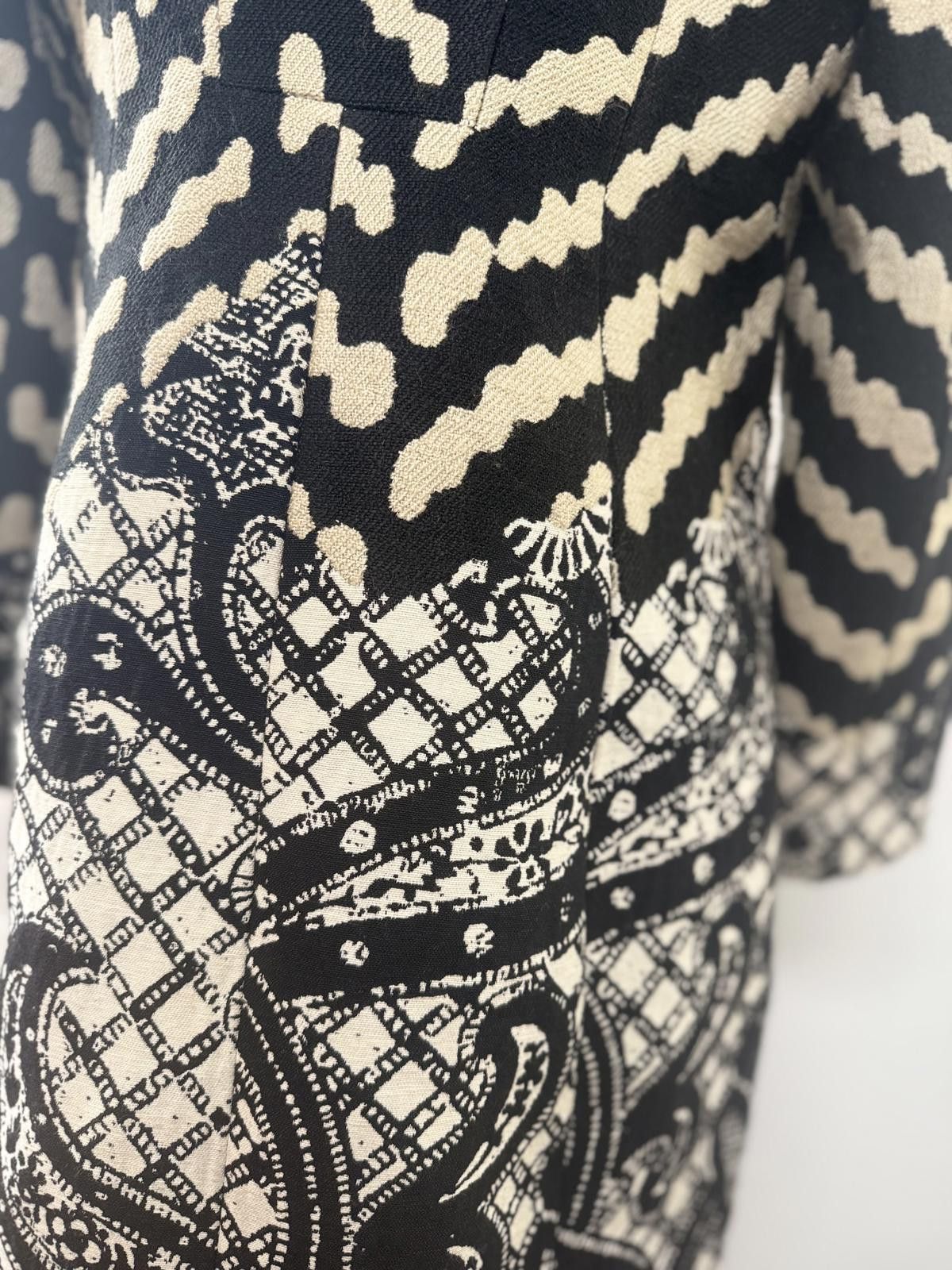 Desigual Desigual Bold Graphic Striped Black & Ivory Print Coat Size ONE SIZE - 6 Thumbnail
