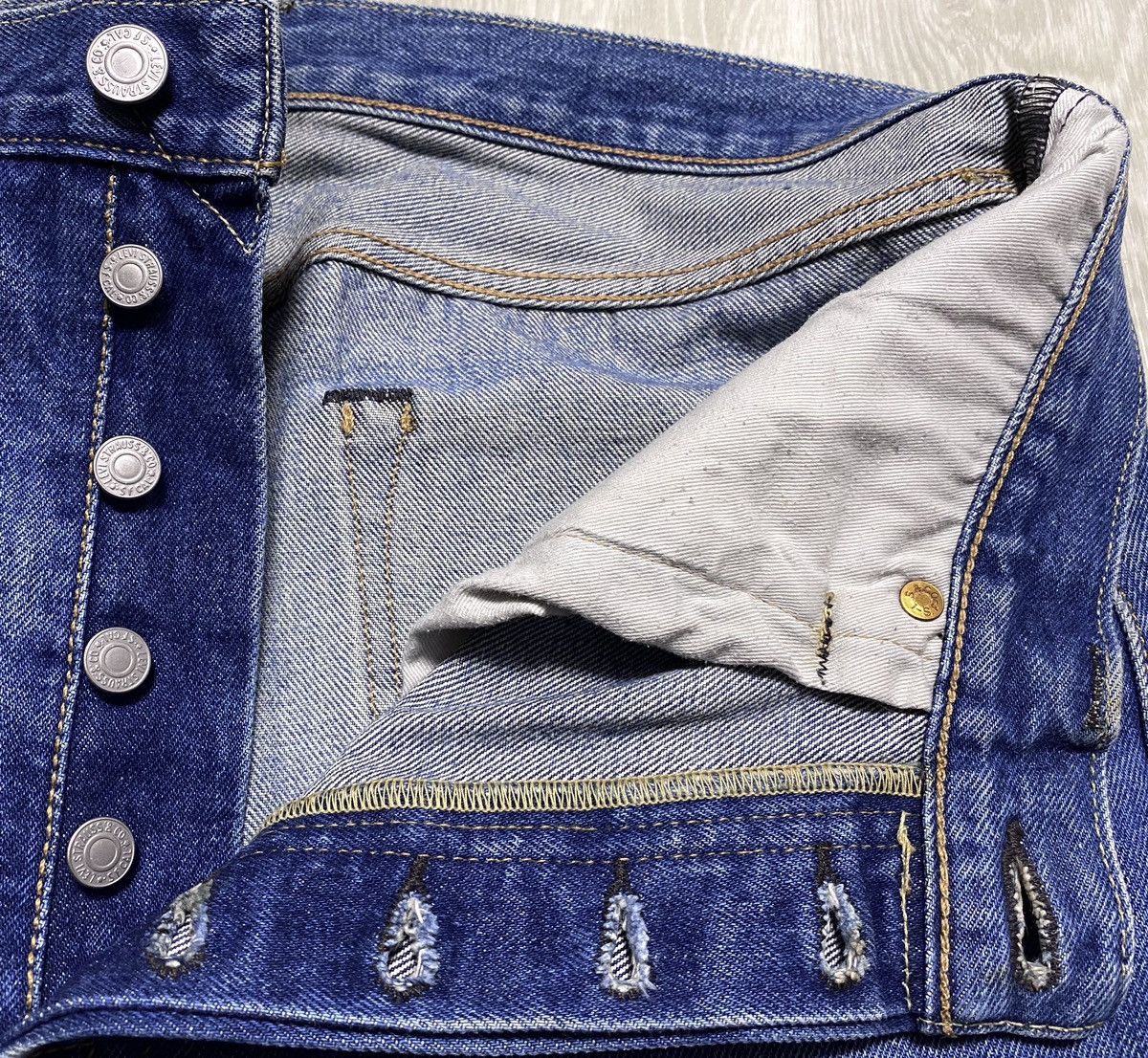 Levi's Vintage Clothing Levi’s 501 CT Customized Tapered Washed Heritage Denim Jeans Size US 33 - 12 Thumbnail
