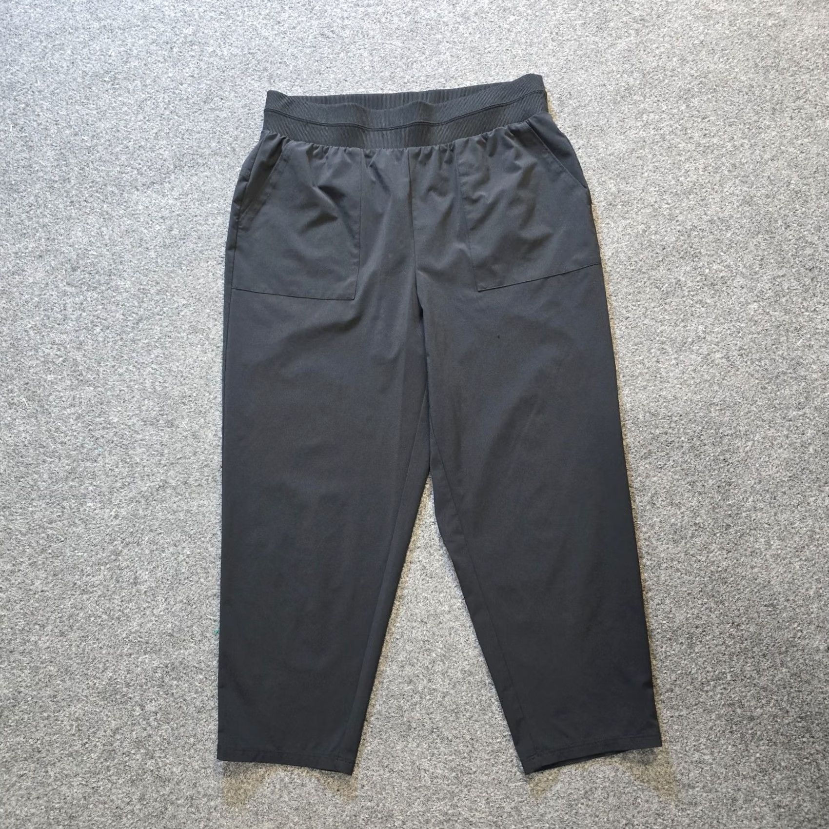 Talbots Talbots Pants Womens Medium Black Pull On Cropped Pockets Athletic Casual Basic Size 32" / US 10 / IT 46 - 2 Thumbnail
