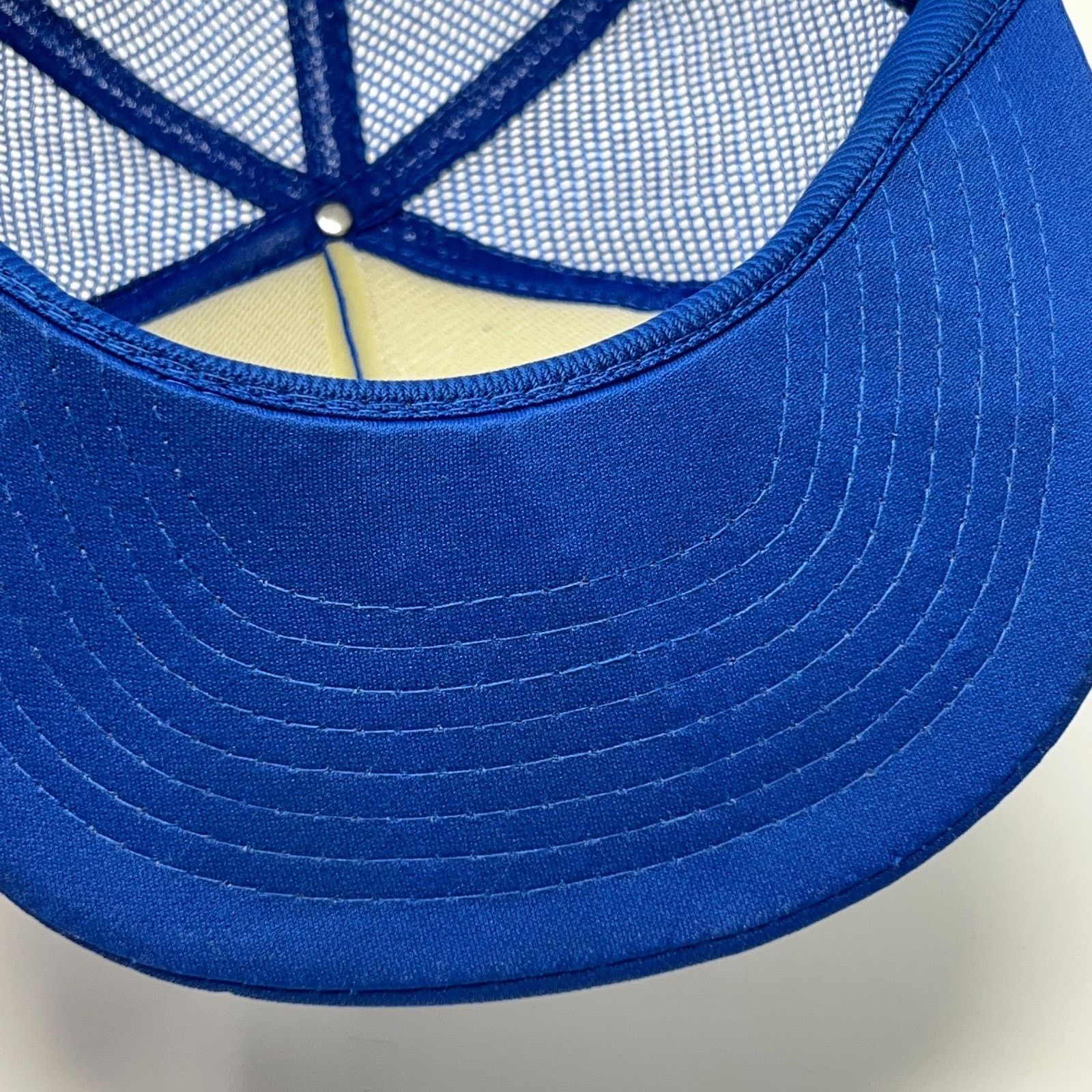 Vintage Vintage 80s Country Gold Tour Trucker Hat Baseball Cap Blue Size ONE SIZE - 6 Thumbnail
