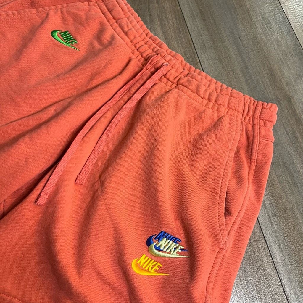 Nike Nike Coral Athletic Workout Shorts Men Medium Bin H-105 Size US 32 / EU 48 - 2 Thumbnail