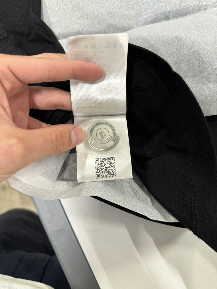 Moncler Moncler Logo Patch T-Shirt NEW 365$ Size US M / EU 48-50 / 2 - 6 Thumbnail