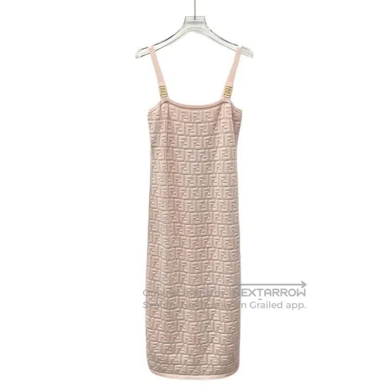 Fendi Fendi Pink Stretch Fabric Women's Dress . Size M / US 6-8 / IT 42-44 - 1 Thumbnail