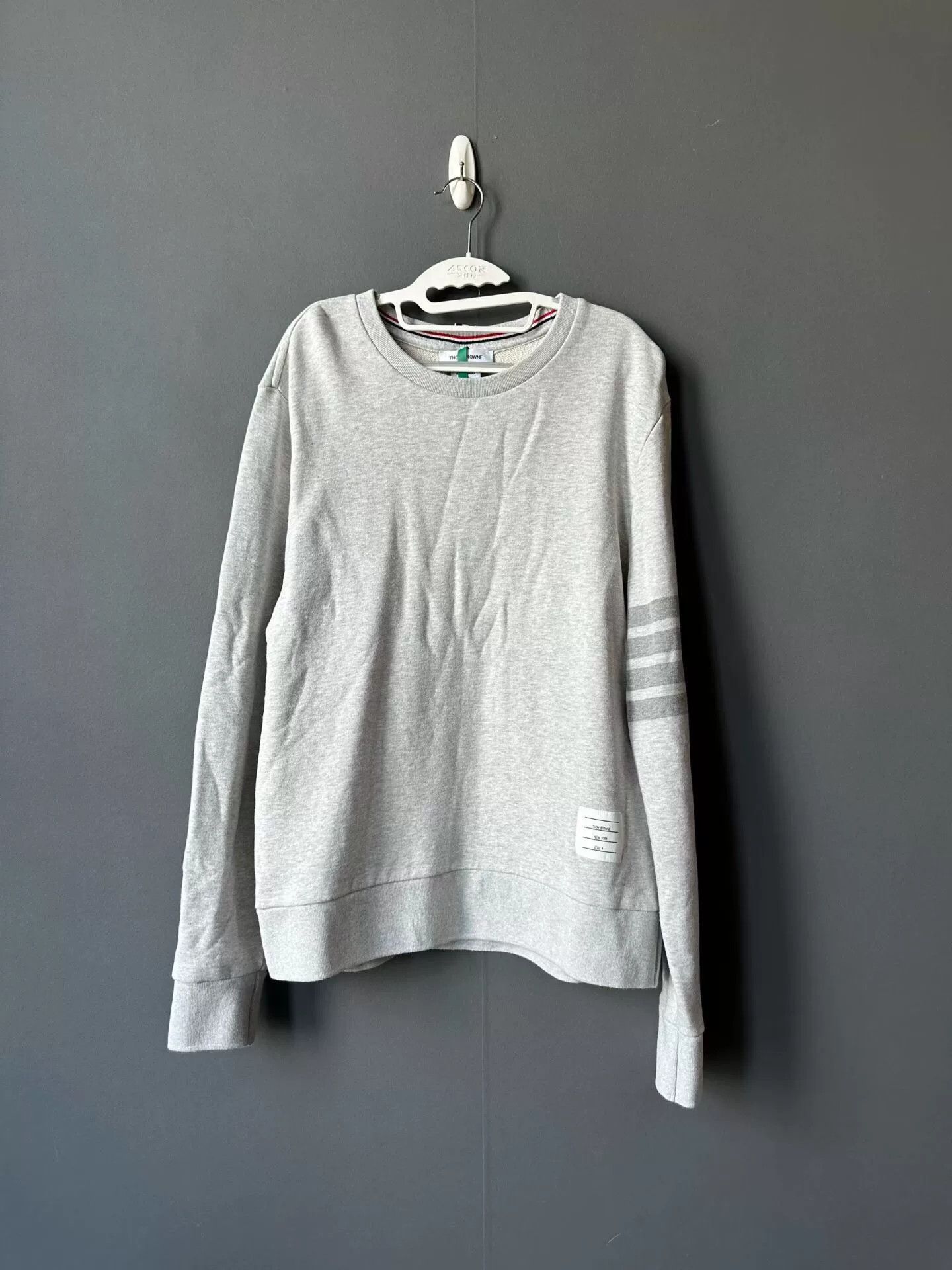 Thom Browne thom browne gray sweatshirt with stripes Size US L / EU 52-54 / 3 - 1 Thumbnail