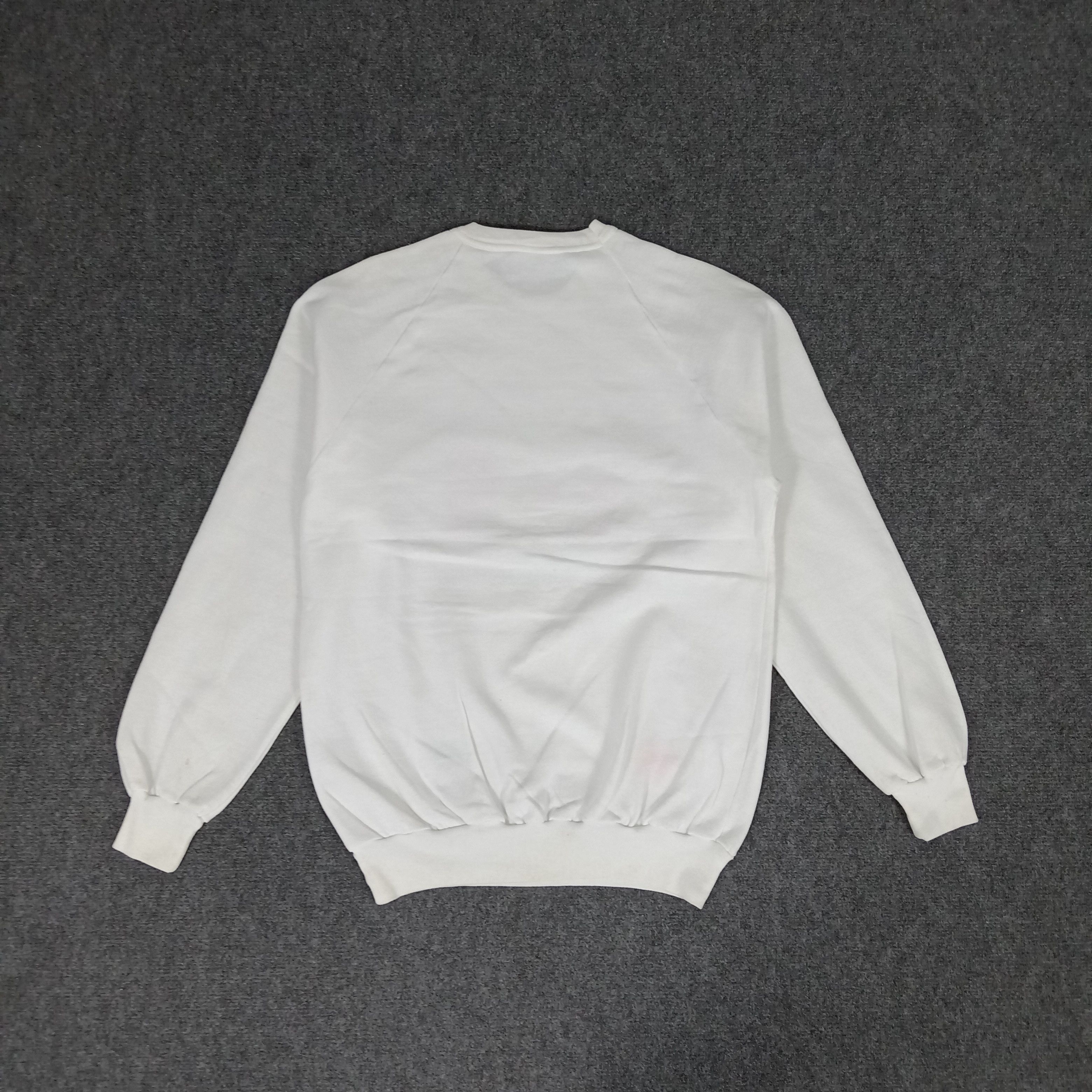 Vintage Vintage 90's Montreal Canada State Travel Promo Sweatshirt Size US S / EU 44-46 / 1 - 4 Thumbnail