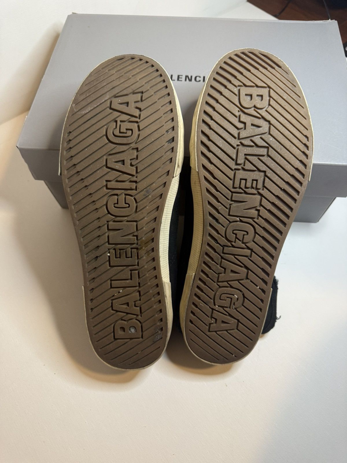 Balenciaga Balenciaga Paris High Top Sneakers Black Distressed Canvas Size US 10.5 / EU 43-44 - 6 Thumbnail