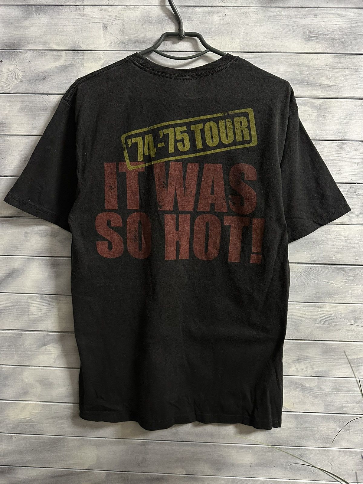 KISS Rare Vintage T-Shirt KISS 2007’ Tour 74-75 It Was So Hot! Size US M / EU 48-50 / 2 - 2 Thumbnail