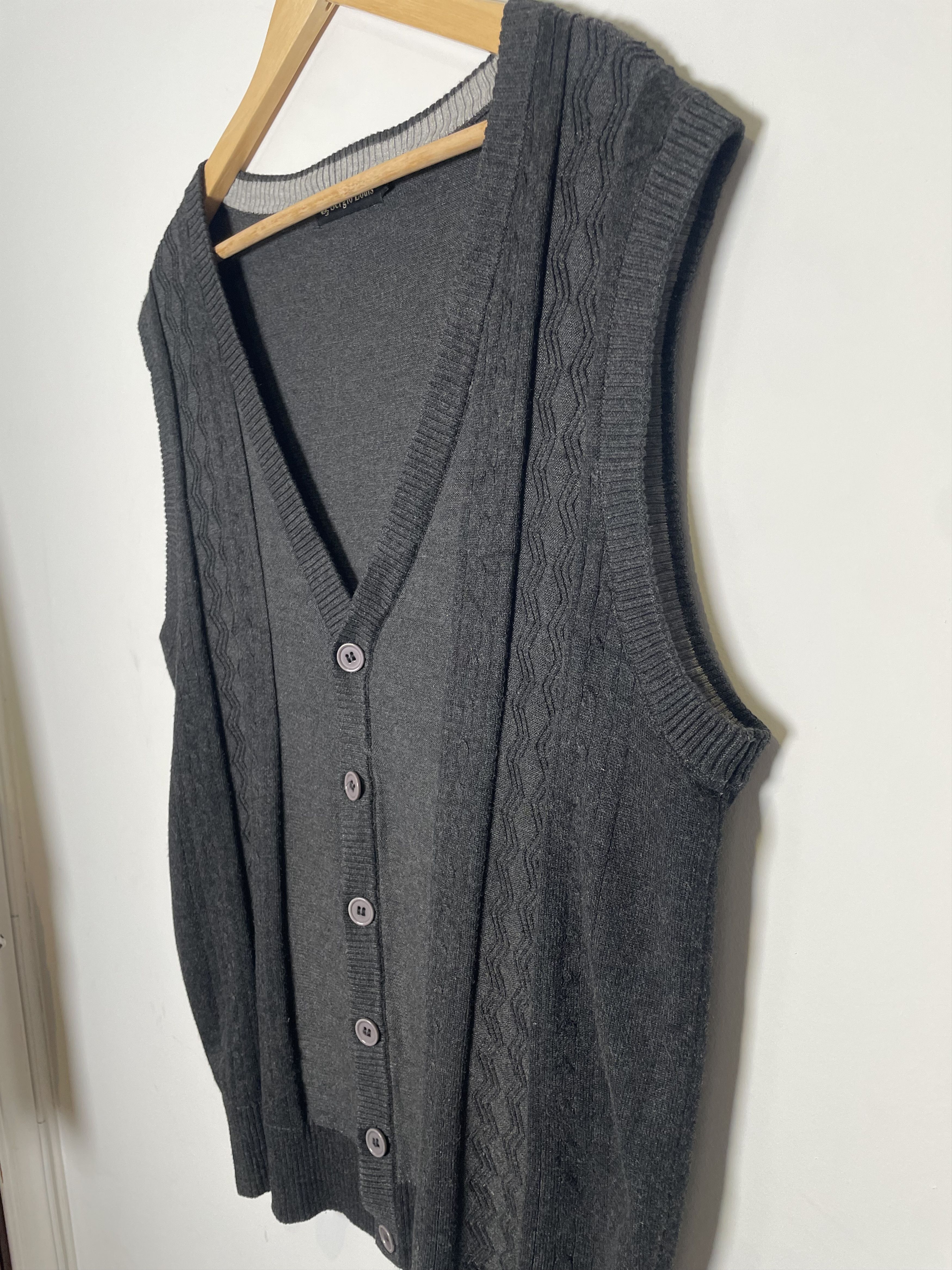 Other Sergio Louis L Charcoal Grey Knit Sweater Vest Size US L / EU 52-54 / 3 - 6 Thumbnail