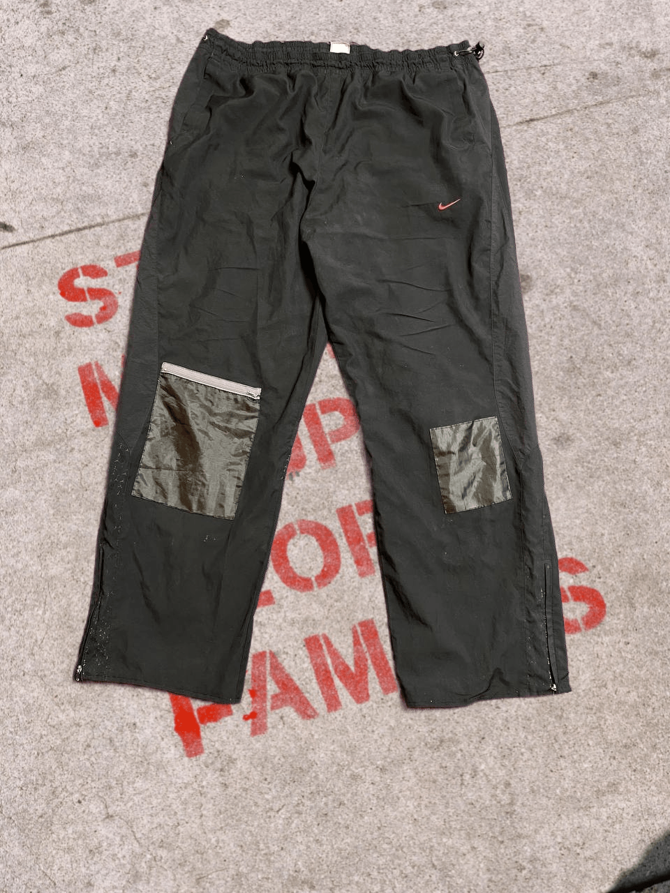 Nike NIKE SWEATPANTS Men’s Straight Fit Everyday Wear Size US 38 / EU 54 - 1 Thumbnail