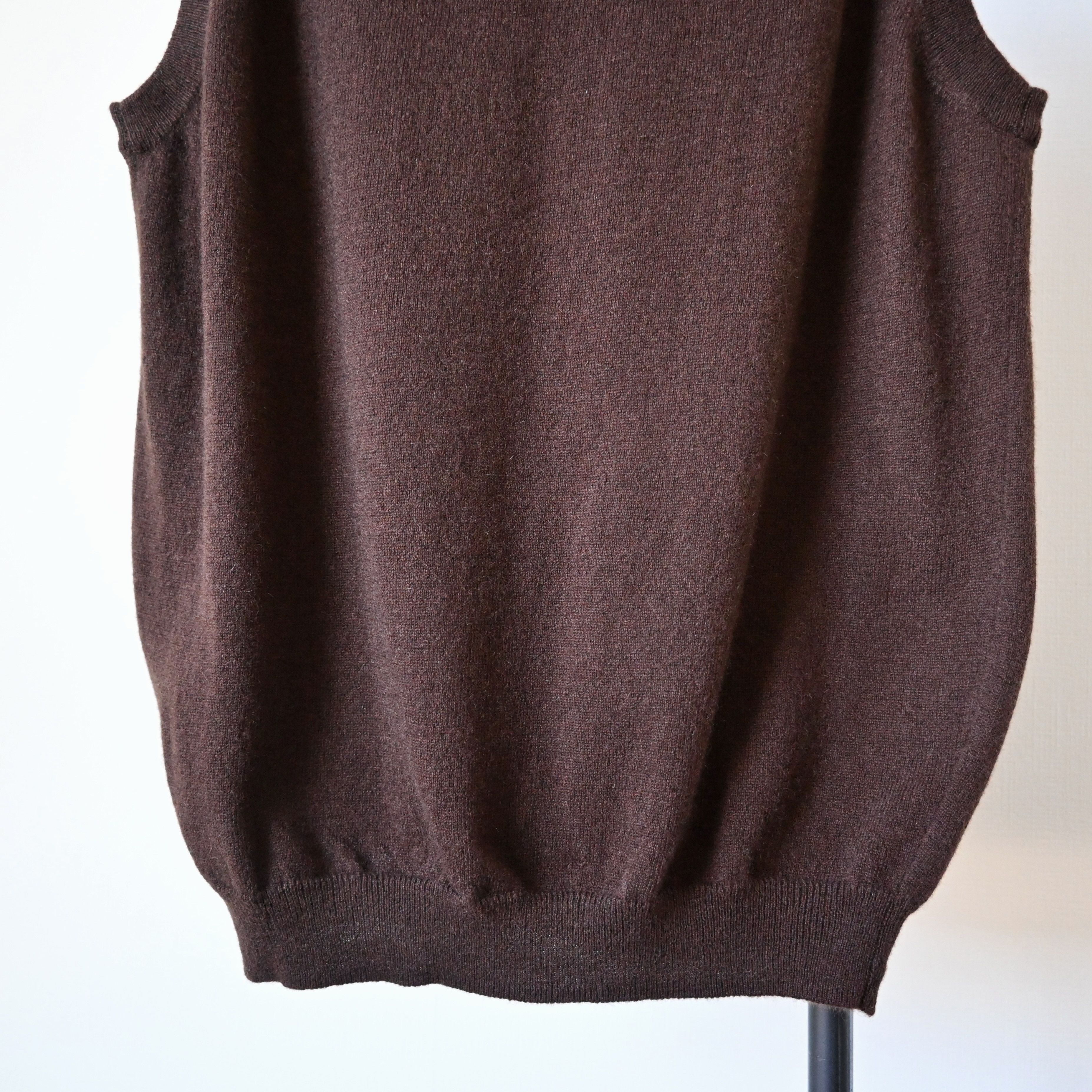 Japanese Brand DEADSTOCK, 2000s pure cashmere knit vest, chocolate brown, M Size US M / EU 48-50 / 2 - 4 Thumbnail