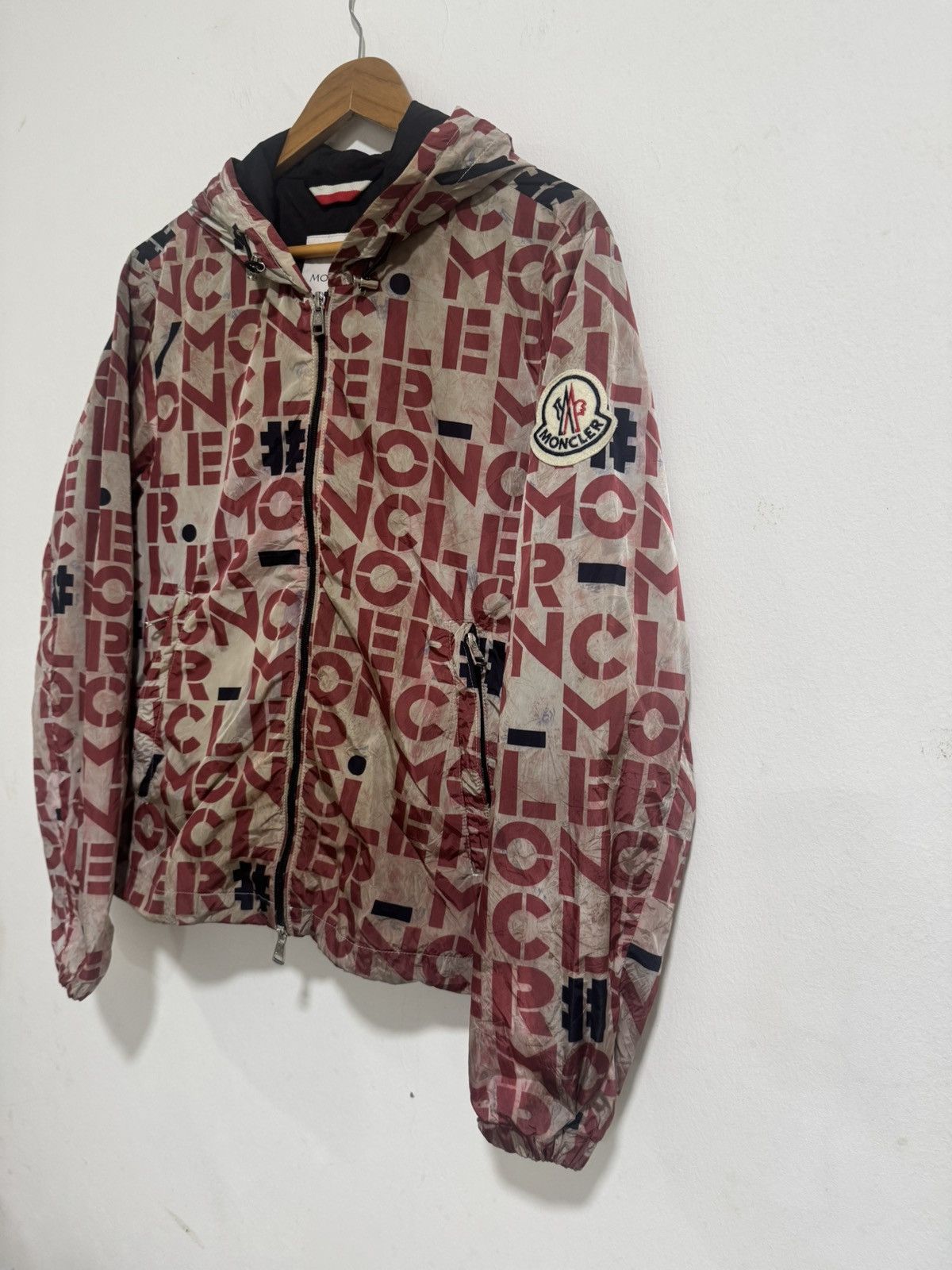 Moncler Moncler Overprint Spellout Light Jacket Size US M / EU 48-50 / 2 - 3 Thumbnail