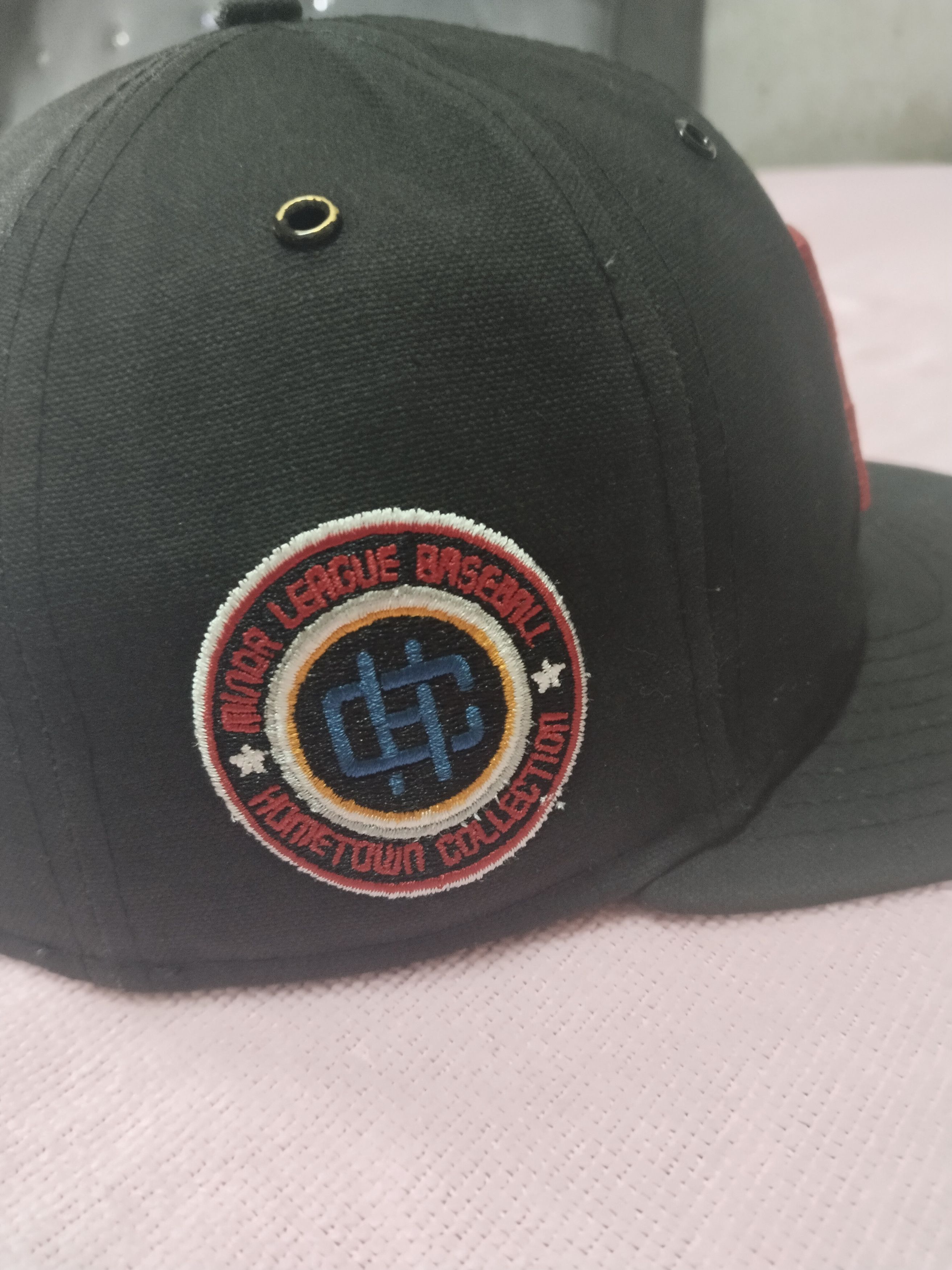 New Era NEW ERA HAT CLUB AUX PACK VINYL BUFFOLO BISON HOMETOWN CAP Size ONE SIZE - 4 Thumbnail