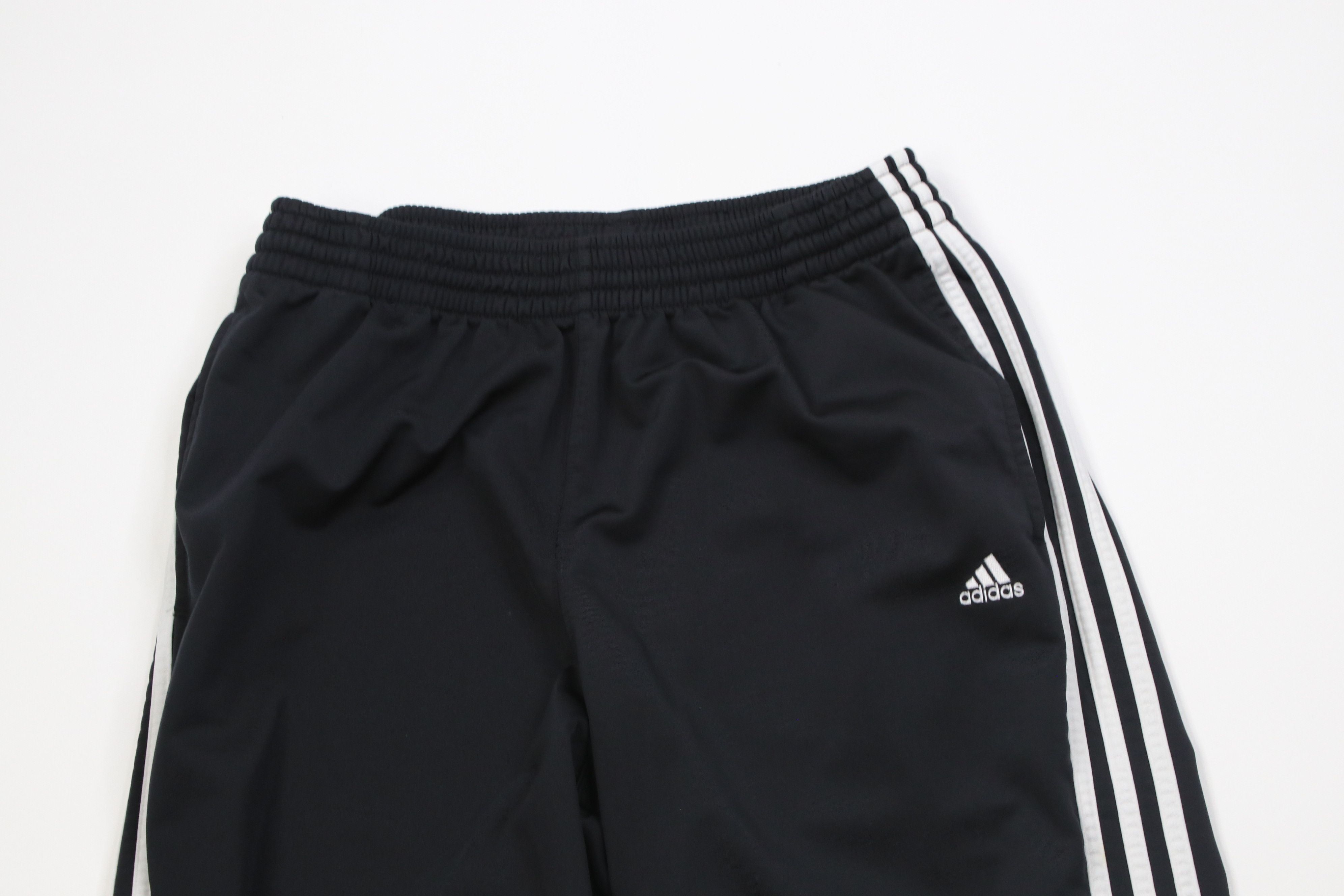 Adidas Vintage Y2K 2005 Adidas Wide Leg Sweatpants Pants Black Size US 34 / EU 50 - 2 Thumbnail