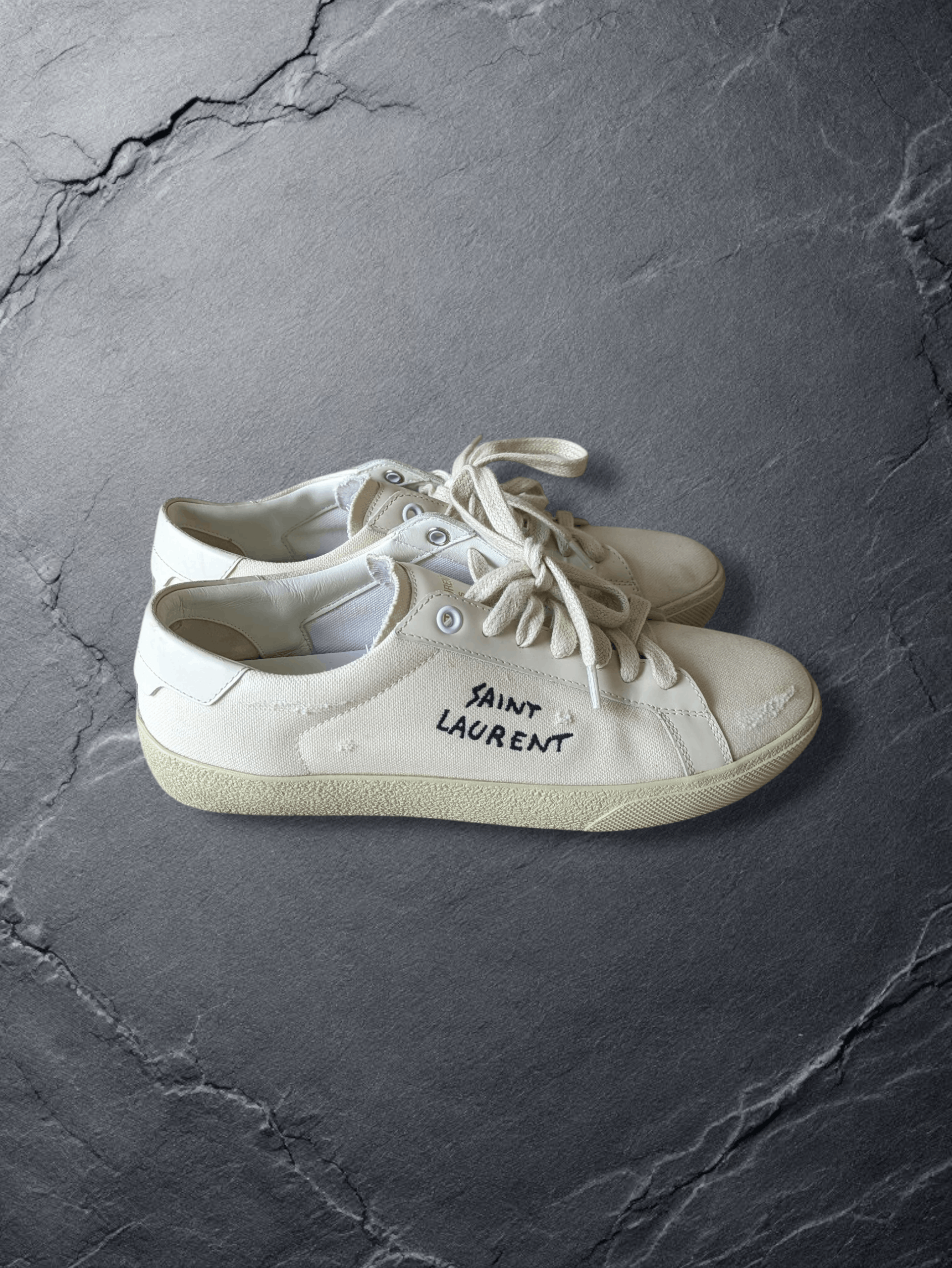 Saint Laurent Paris Saint Laurent Court Classic SL/06 Low Distressed Off White Size US 8 / IT 38 - 1 Thumbnail