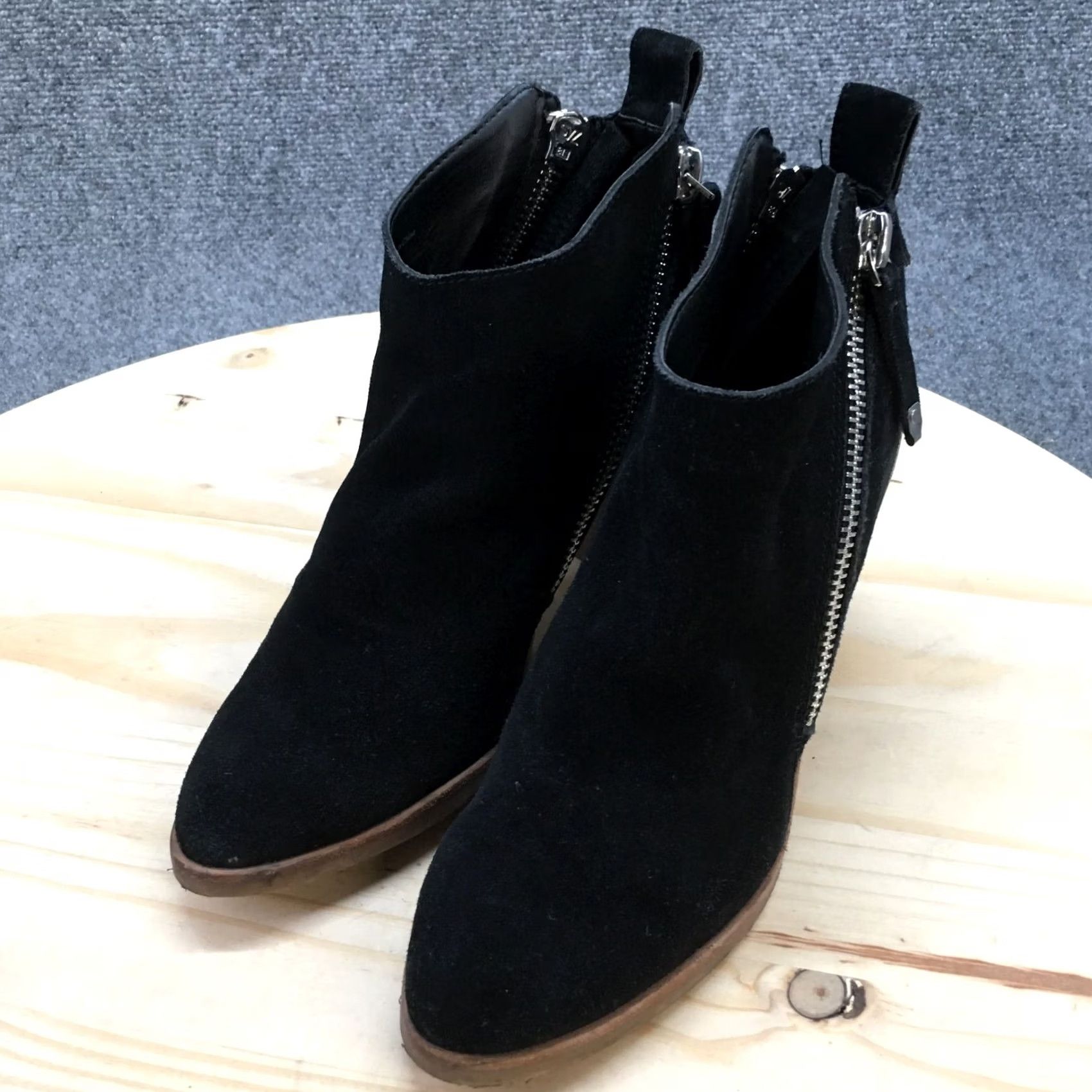 Dolce Vita Dolce Vita Boots Womens 9 Ankle Booties Block Heels Casual Black Leather Zipper Shoes Size US 9 / IT 39 - 3 Thumbnail