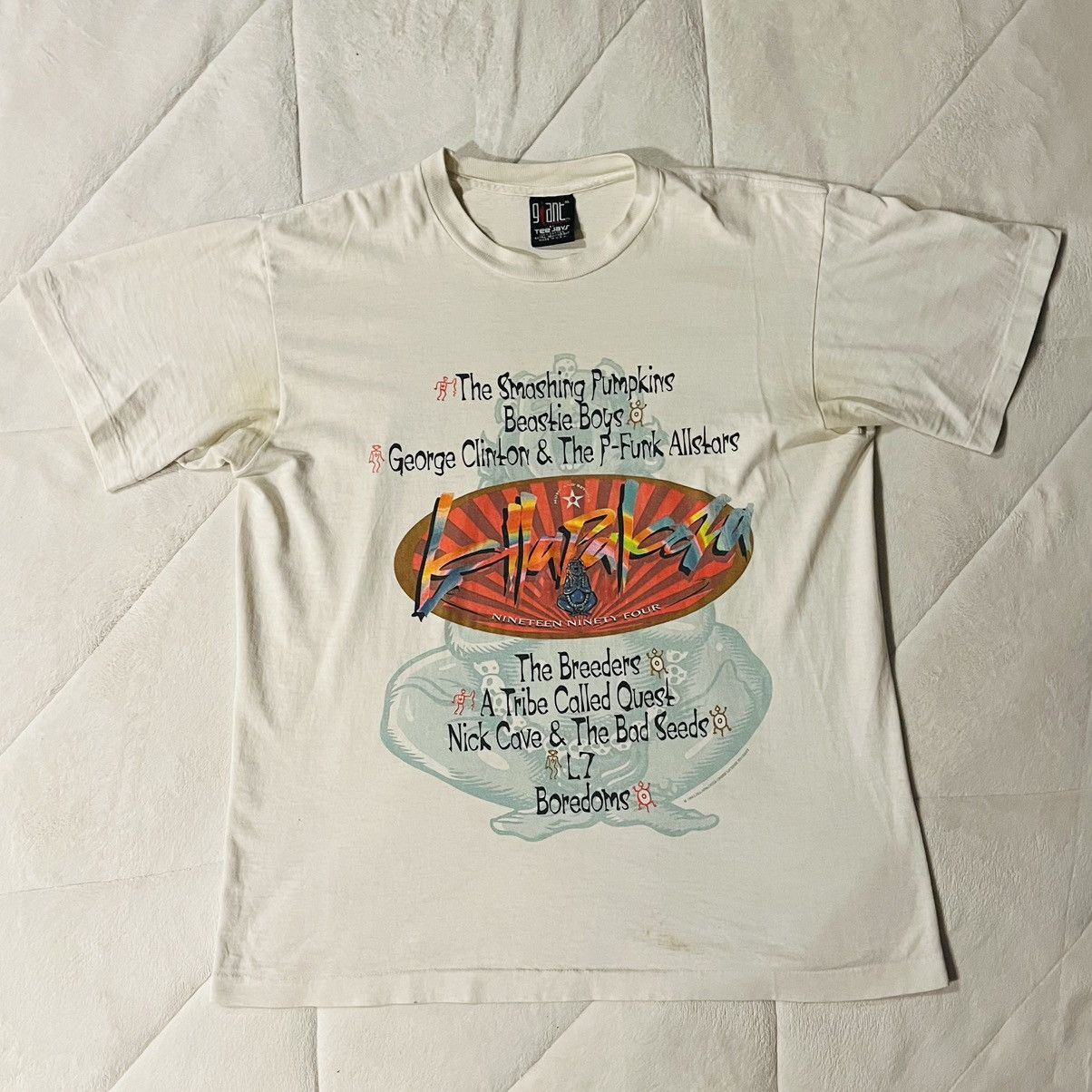 Giant Vintage 1994 Lollapalooza Concert White Giant T-Shirt XL Size US XL / EU 56 / 4 - 1 Thumbnail