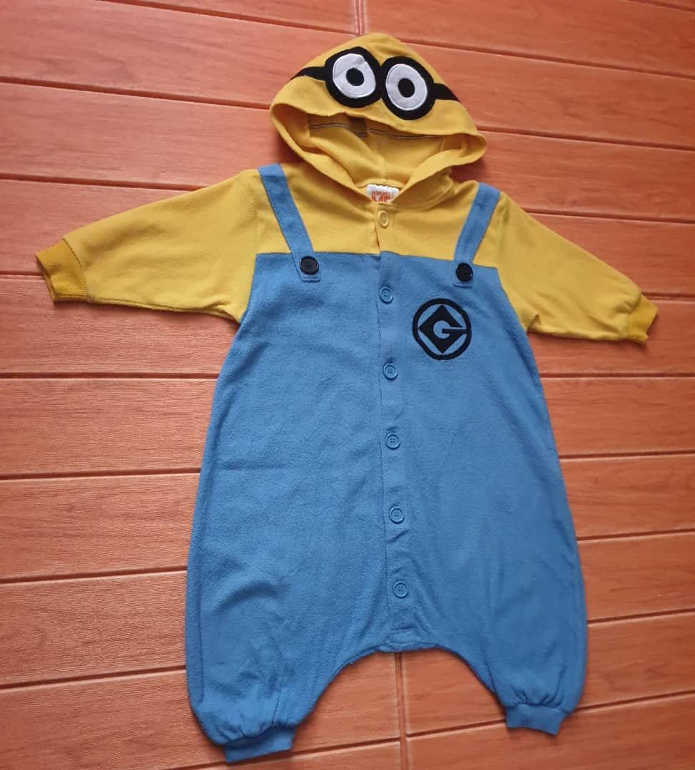 Disney Despicable me costume shirt Size US XXS / EU 40 - 1 Thumbnail