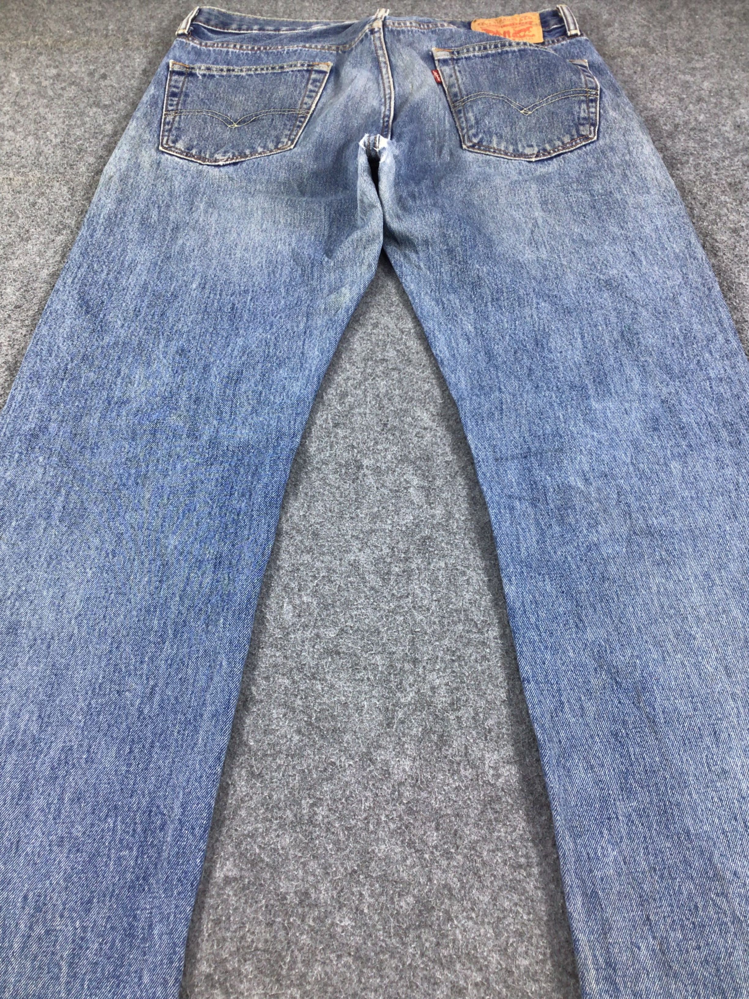 Levi's Vintage Blue Wash Levis 505 Jeans -J865 Size US 35 - 4 Thumbnail