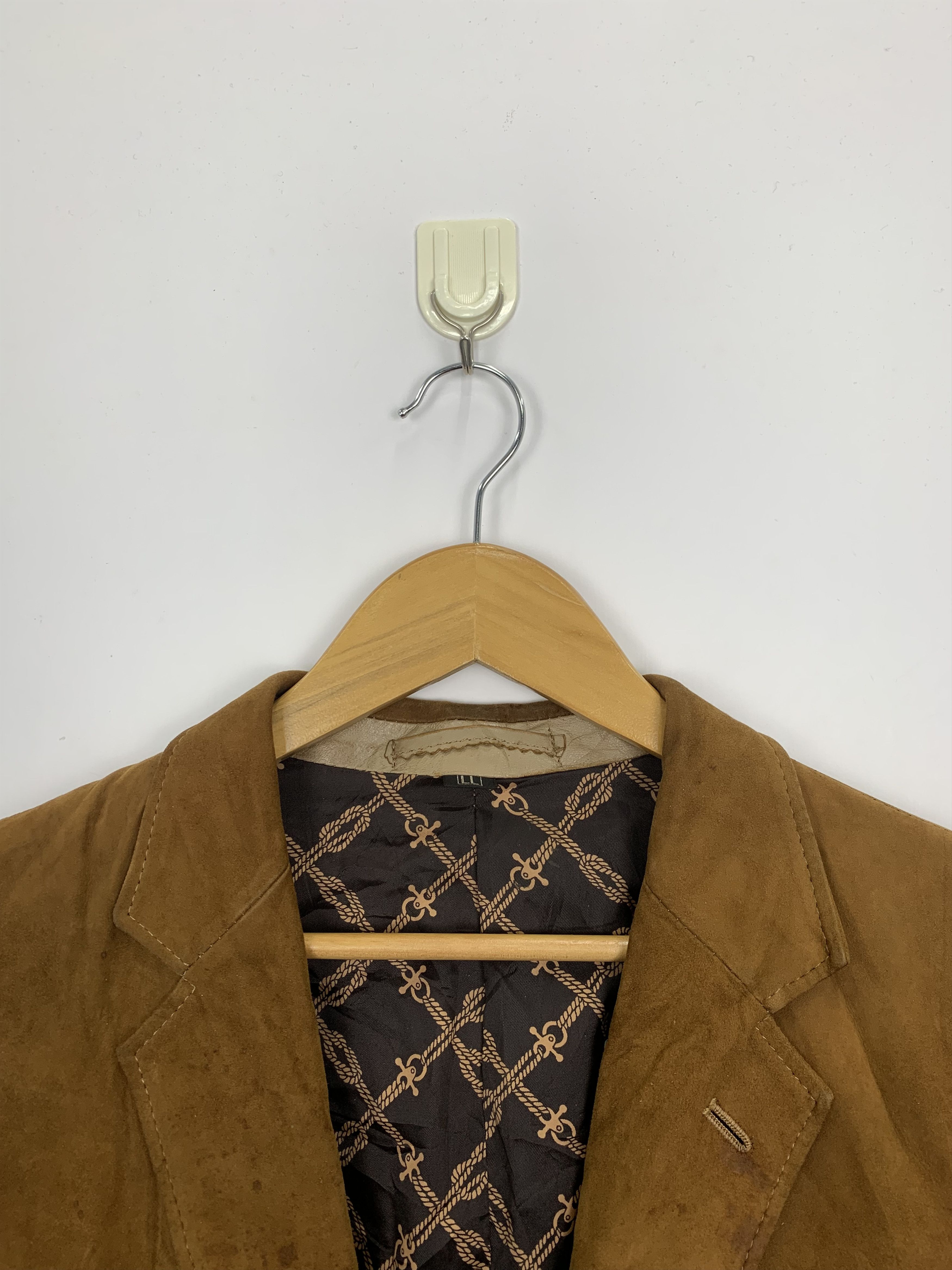 Vintage Vintage Japanese Brand Suede Leather Luxury Blazer J0795 Size US L / EU 52-54 / 3 - 10 Thumbnail