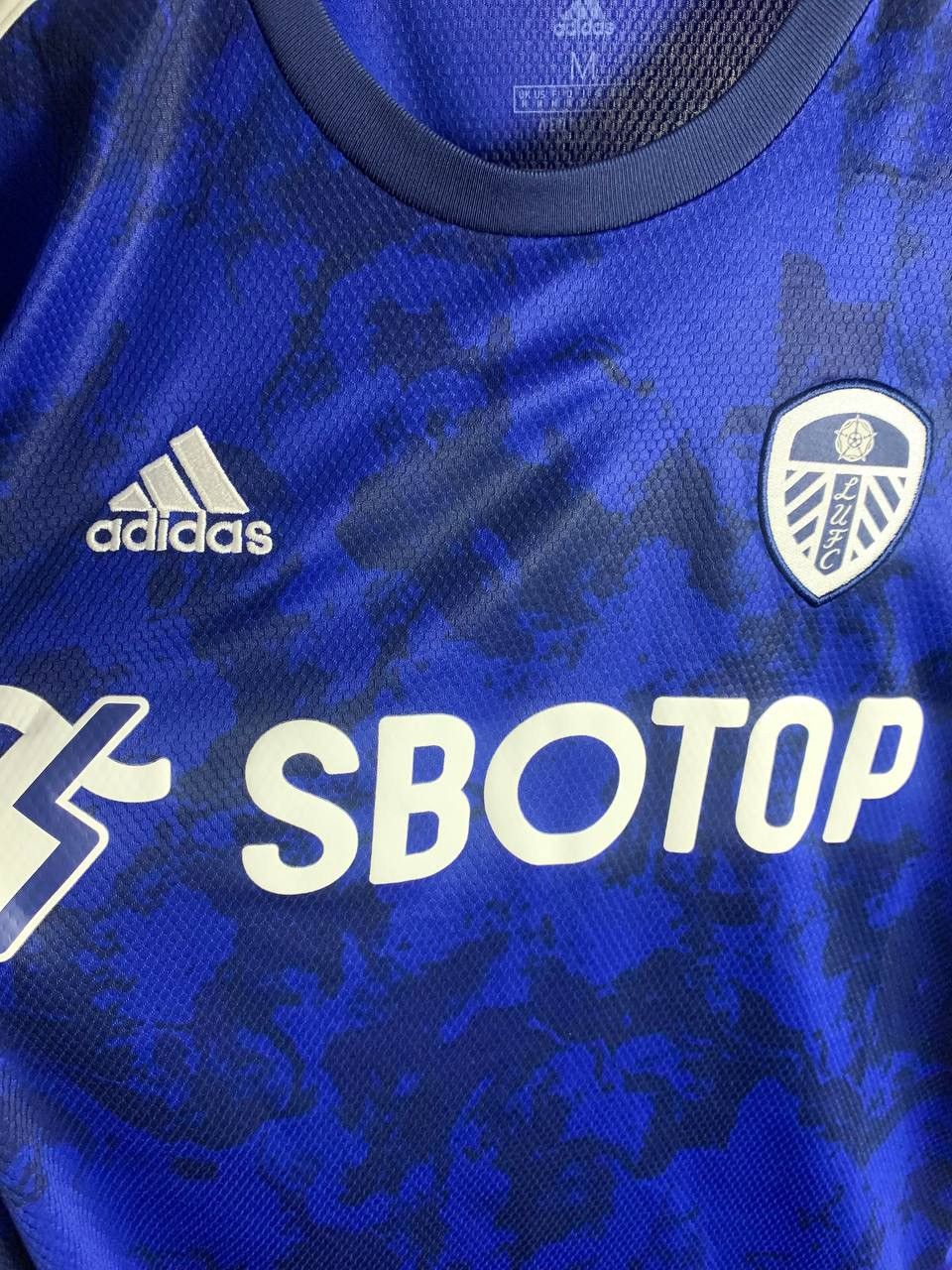 Adidas × Vintage VERY RARE ADIDAS FC LEEDS UNITED ENGLAND SOCCER JERSEY RETRO Size US M / EU 48-50 / 2 - 4 Thumbnail