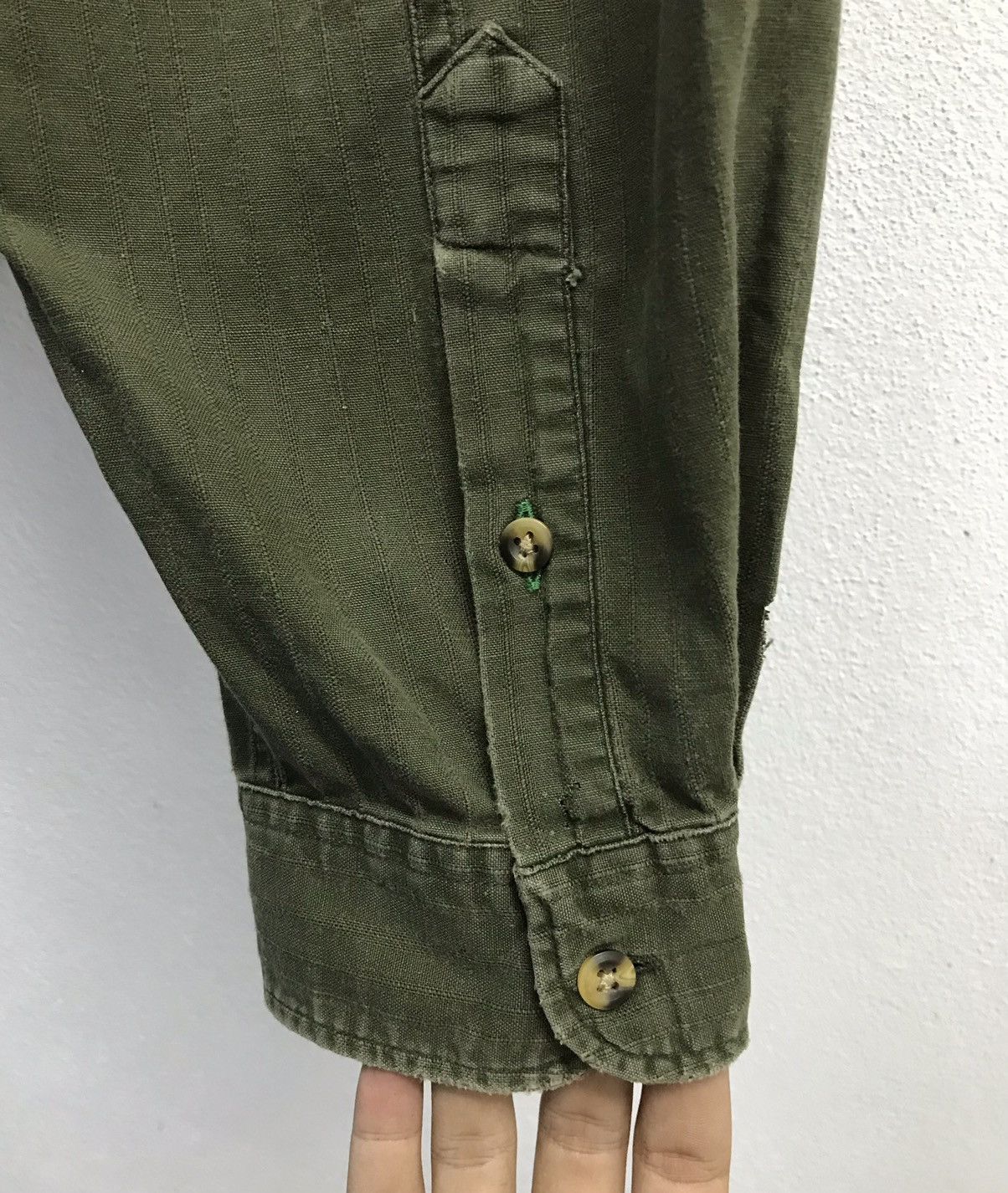 Tommy Hilfiger × Vintage Vintage Army Surplus Style Tommy Hilfiger Shirt Button Ups Size US L / EU 52-54 / 3 - 10 Thumbnail