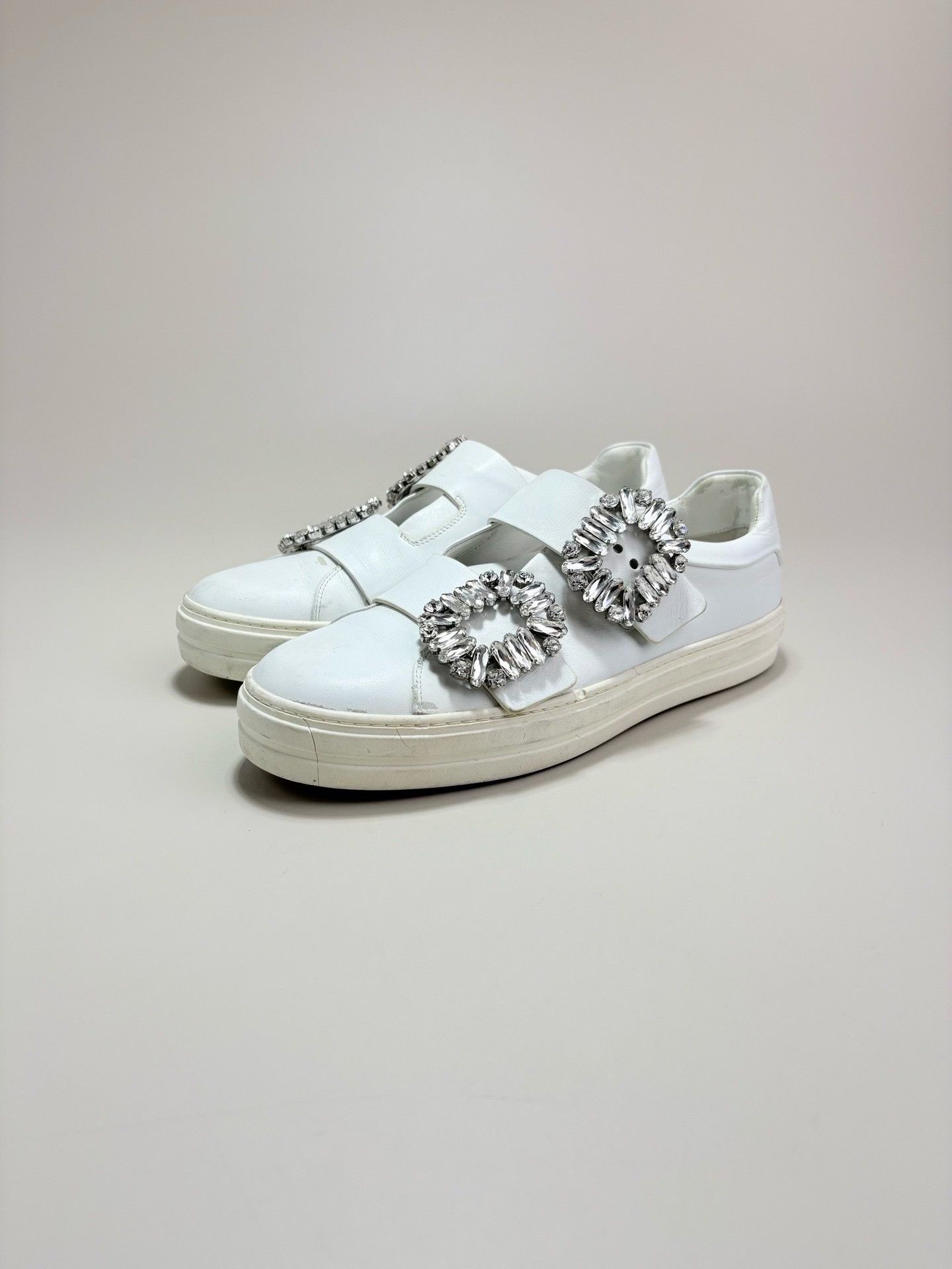 Roger Vivier Roger Vivier Diamond Sneakers Size US 5.5 / IT 35.5 - 1 Thumbnail