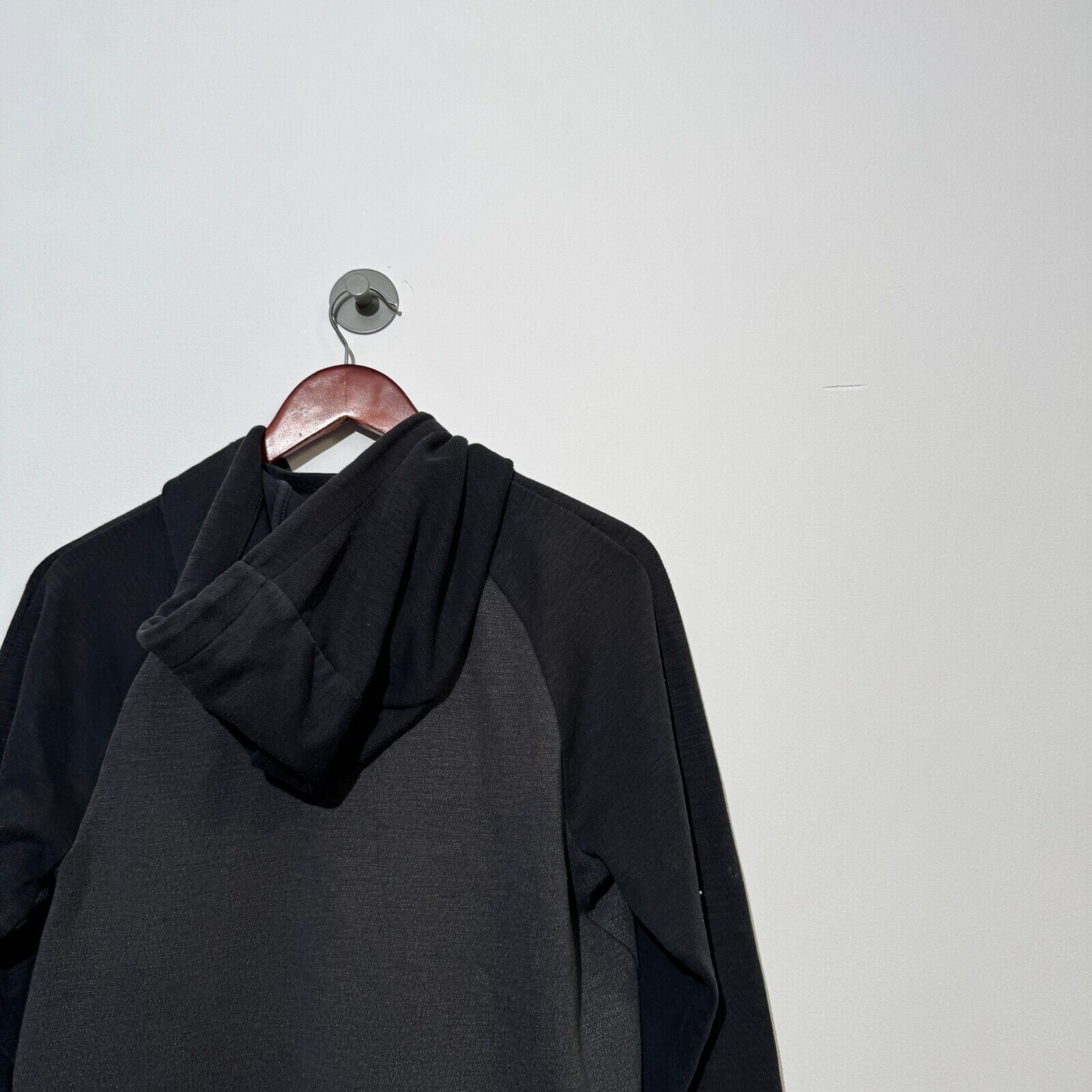 Nike Vintage Nike Unisex Gray Cotton Zip Hoodie Size S 90s Size US S / EU 44-46 / 1 - 10 Thumbnail
